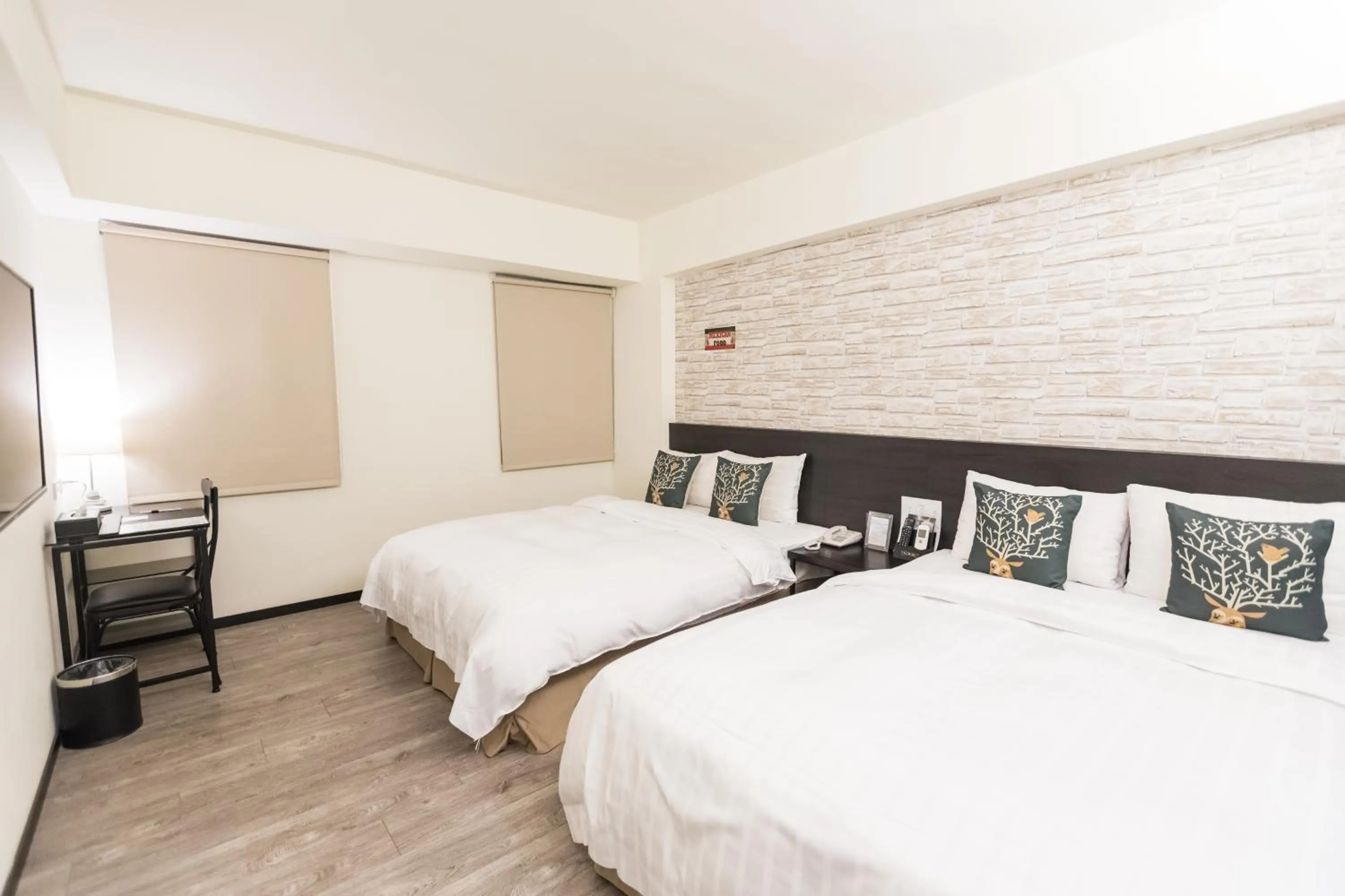 TV and multimedia, Bed in Home Rest Hotel