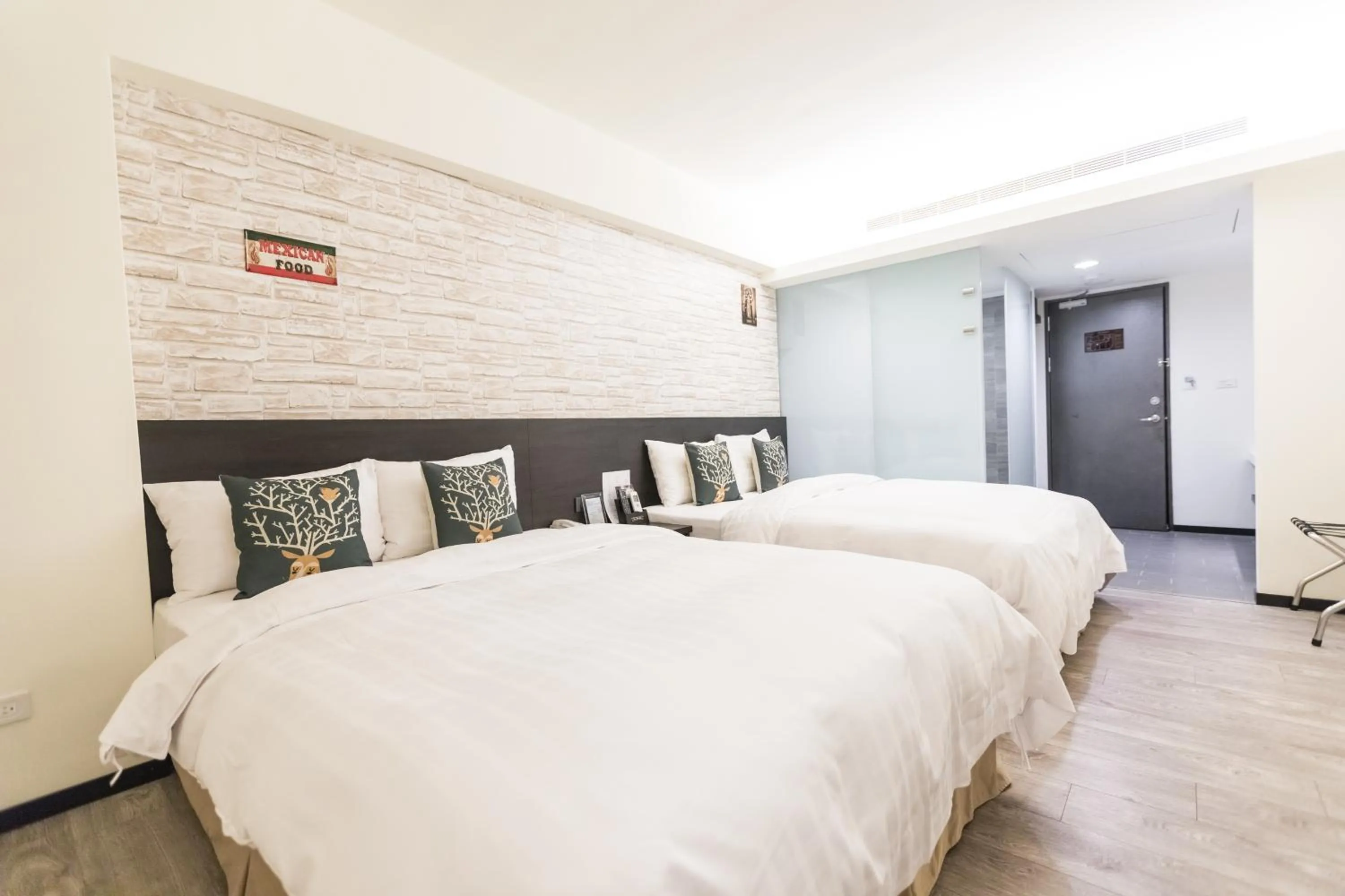 Coffee/tea facilities, Bed in Home Rest Hotel