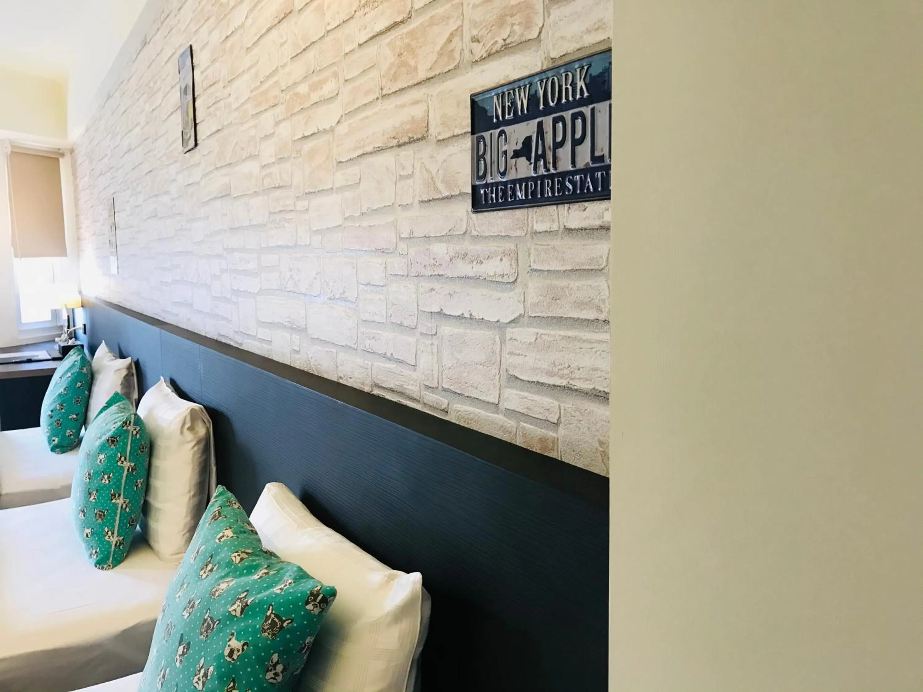 Bedroom in Home Rest Hotel