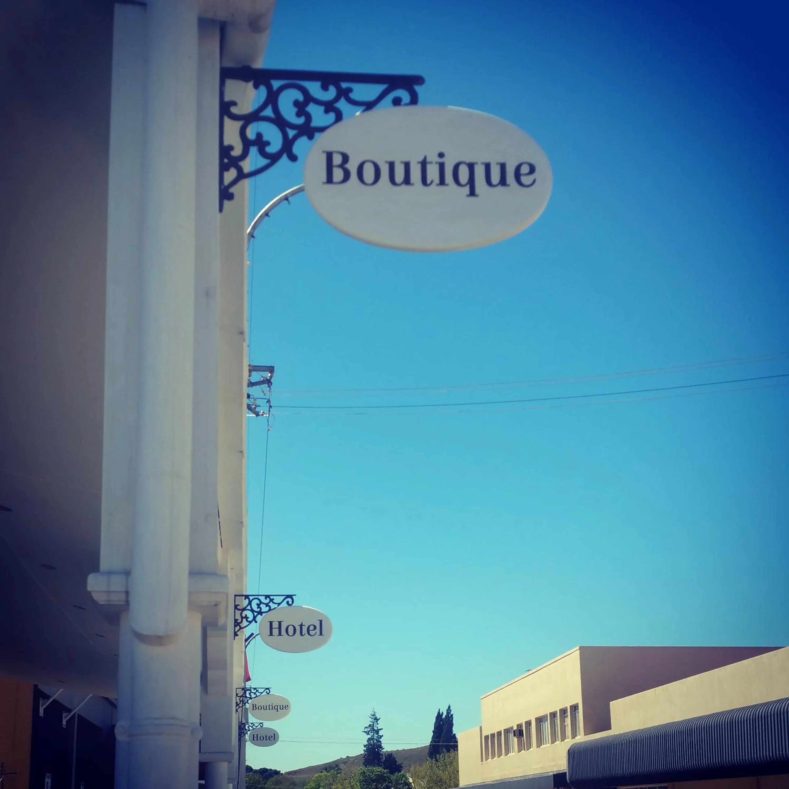 Property building in The Kingsman boutique Hotel