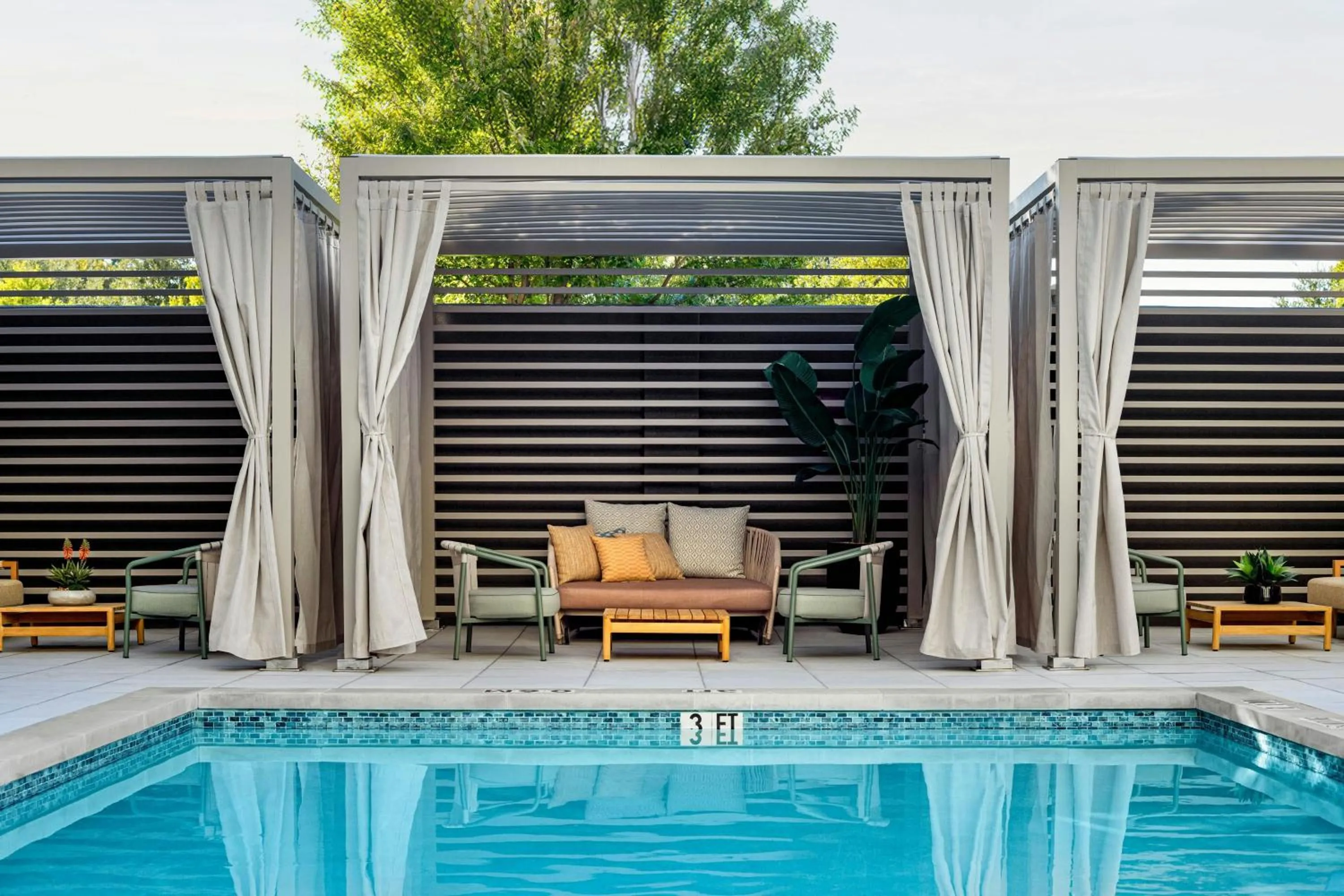 Swimming pool in The Elmore Hotel, DFW Southlake, a Tribute Portfolio Hotel