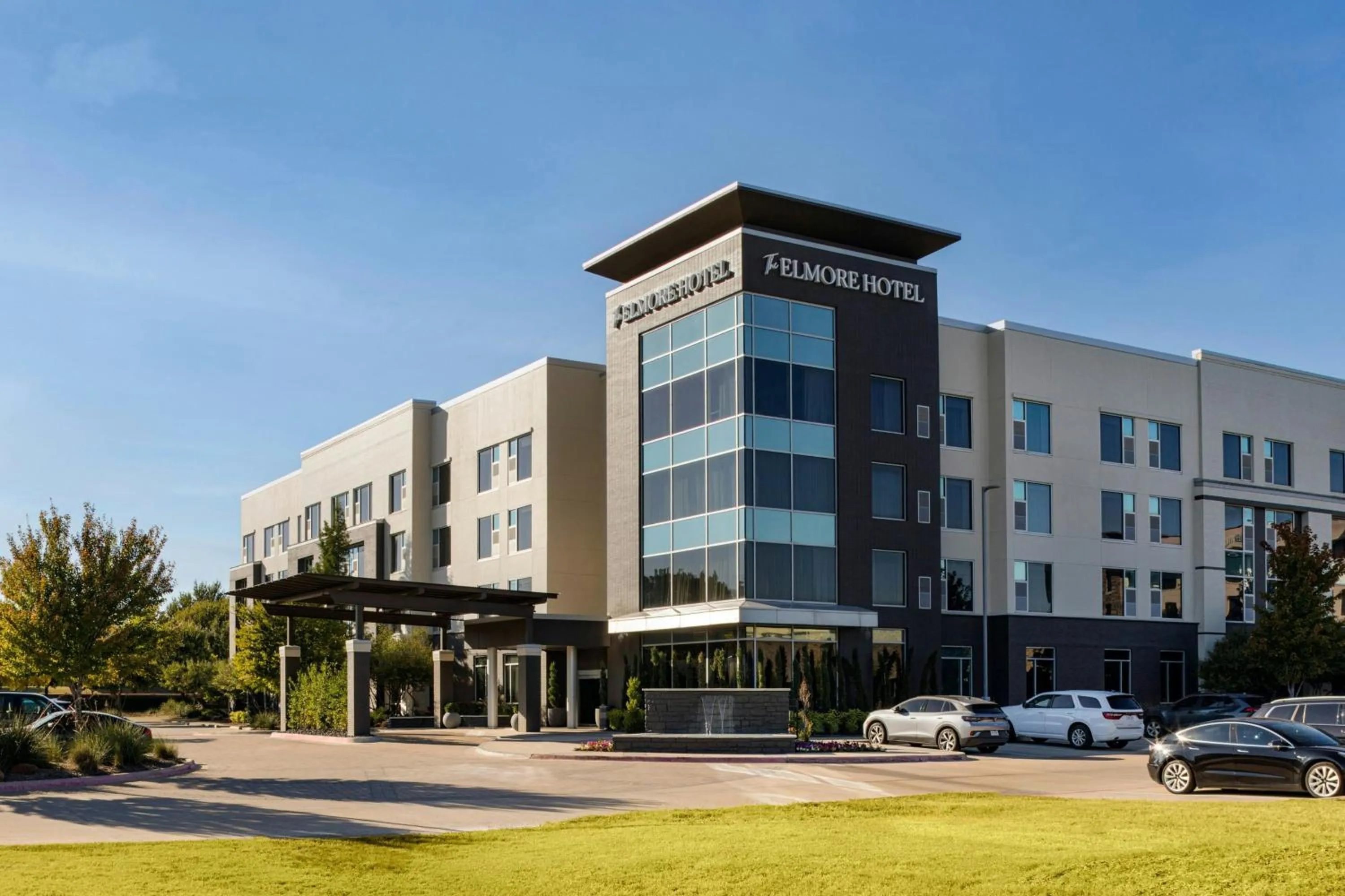 Property building in The Elmore Hotel, DFW Southlake, a Tribute Portfolio Hotel