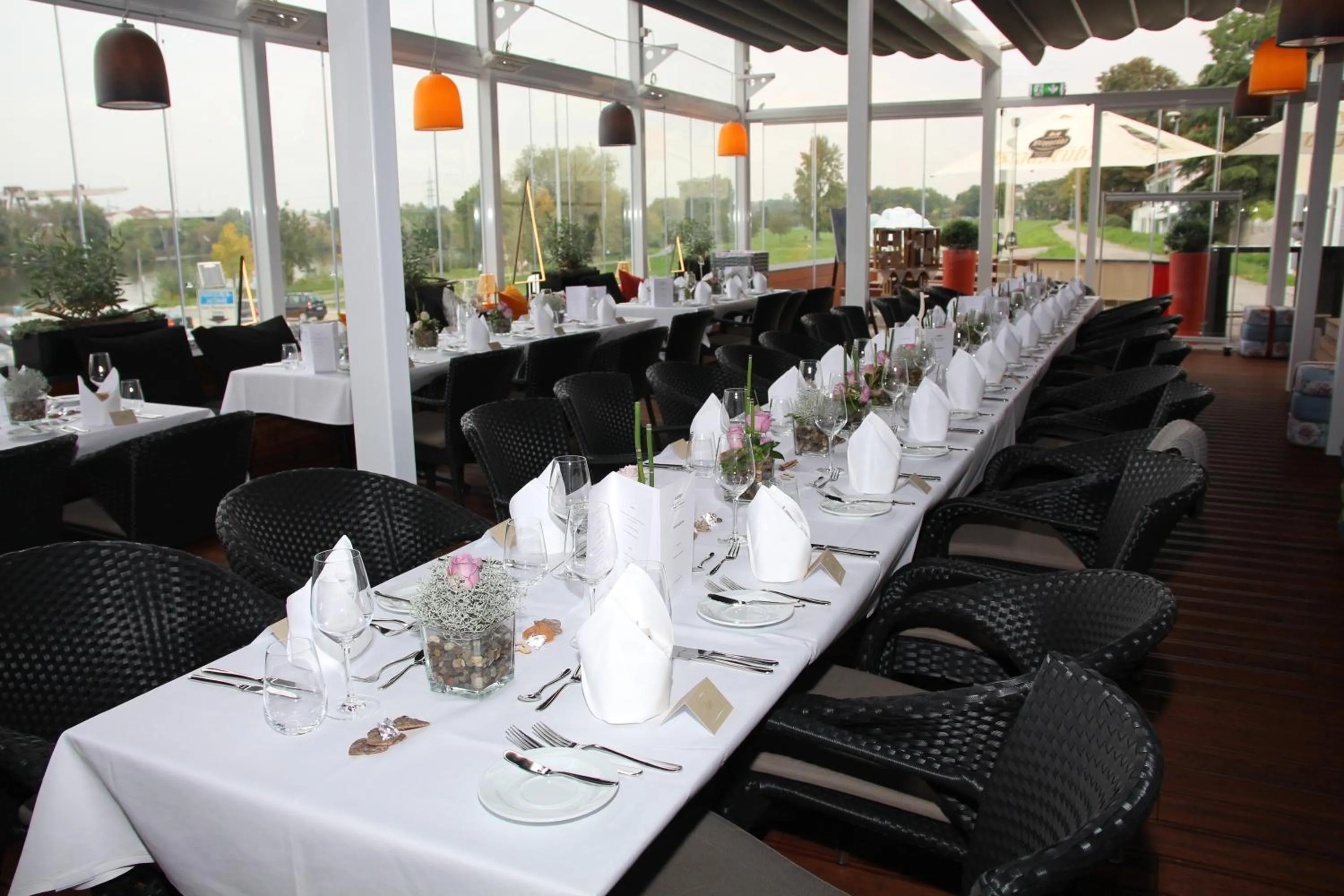 Food and drinks in Höll am Main