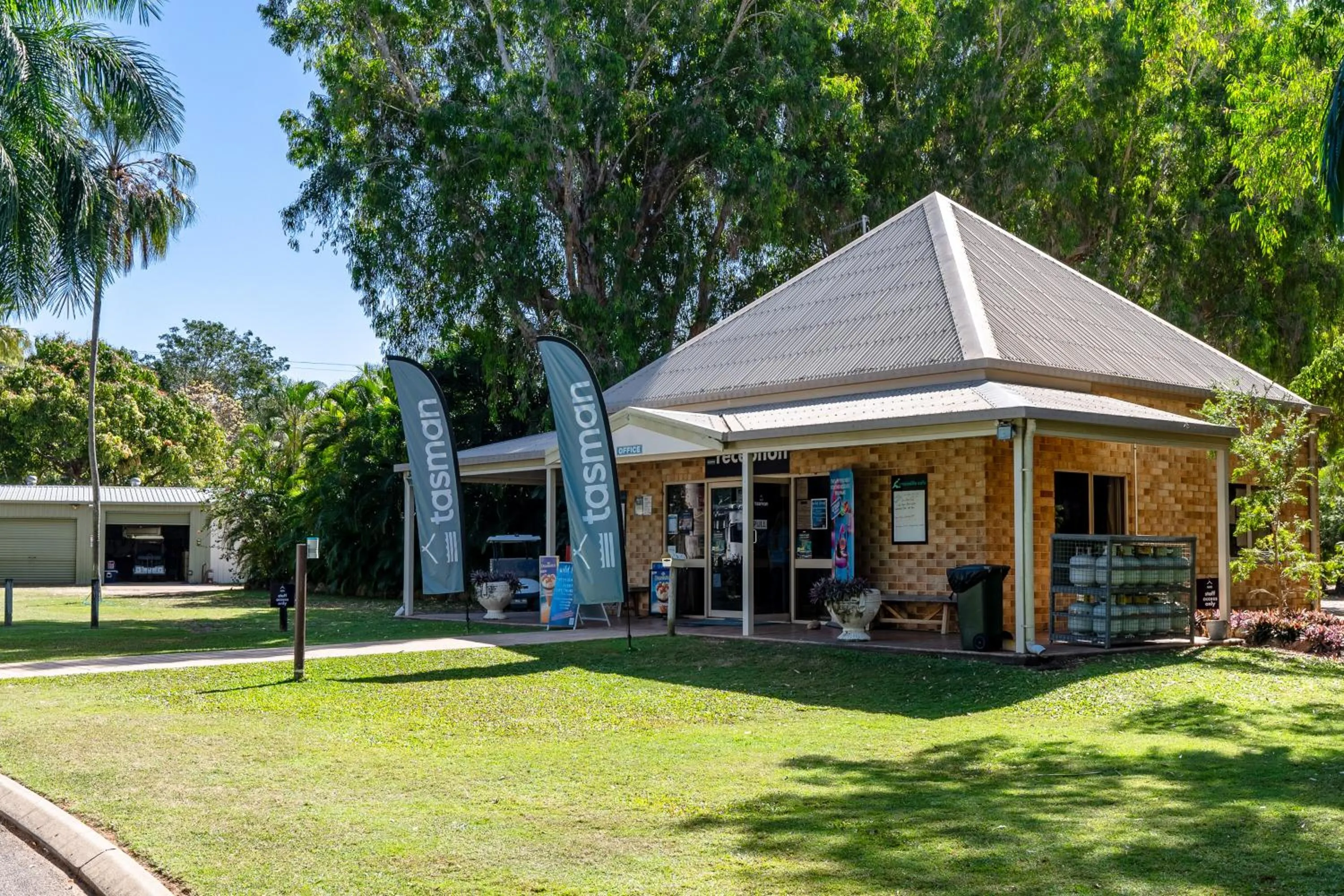 Property building in Tasman Holiday Parks - Rollingstone