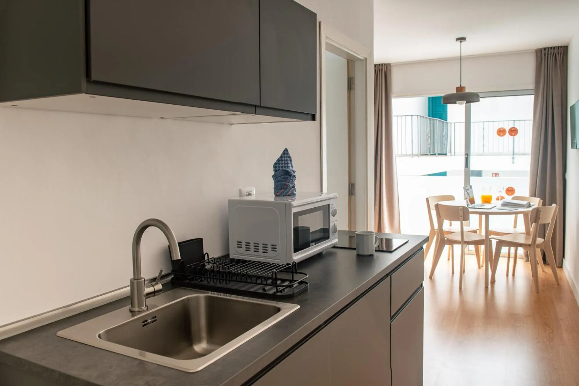 kitchen in Route Active Hotel