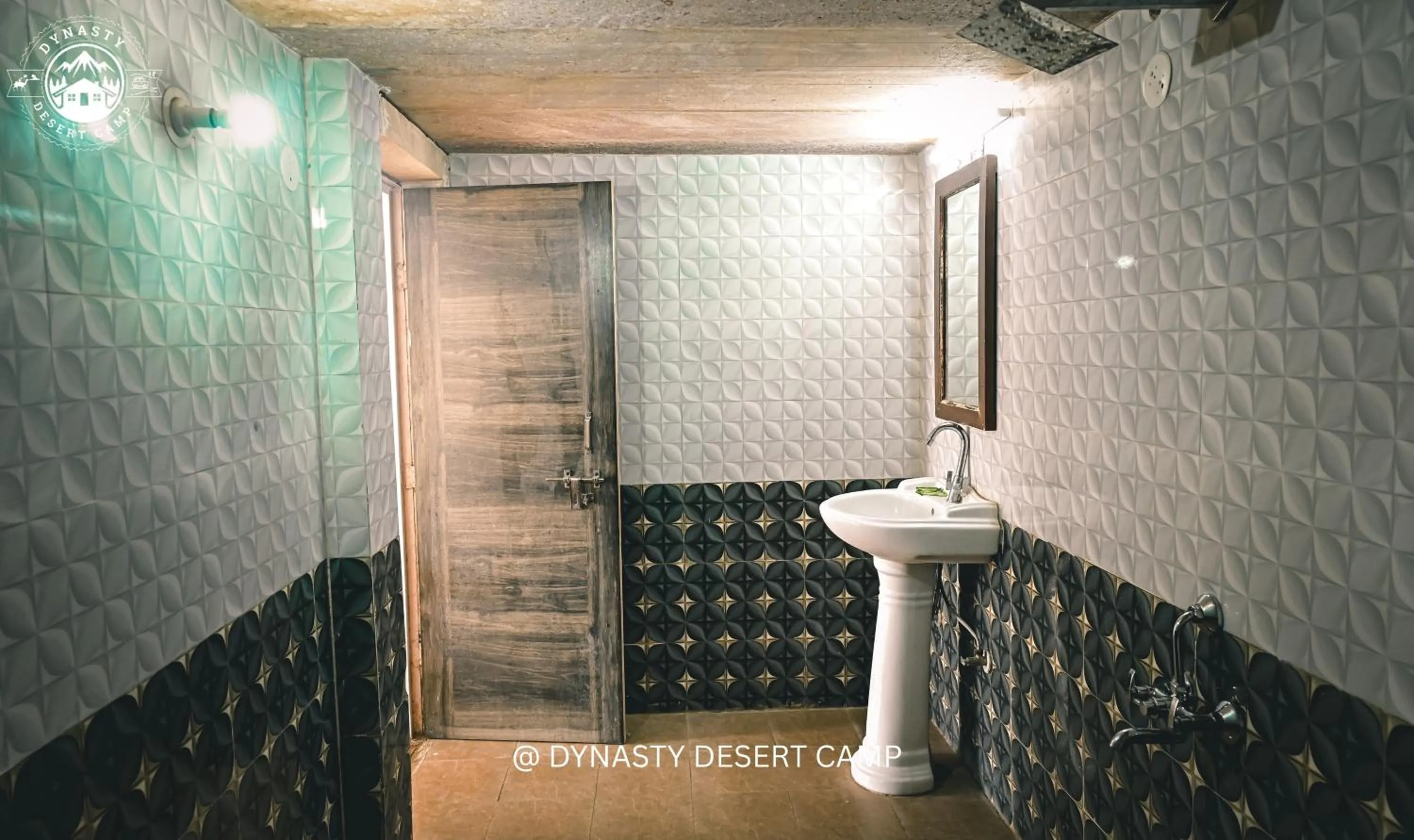 Bathroom in Dynasty Desert Camp and Resort