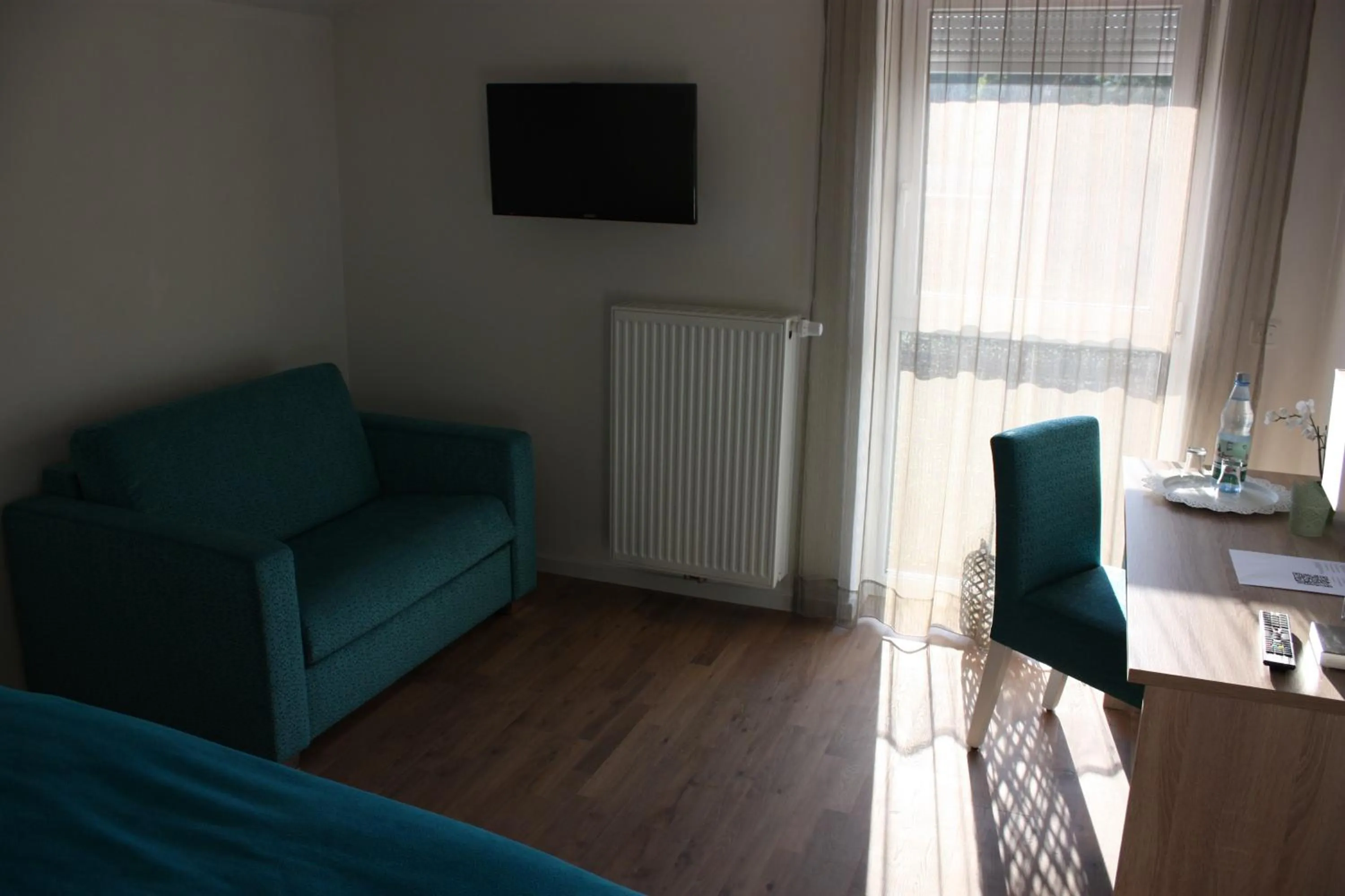 Day in Zur Lahnbrücke