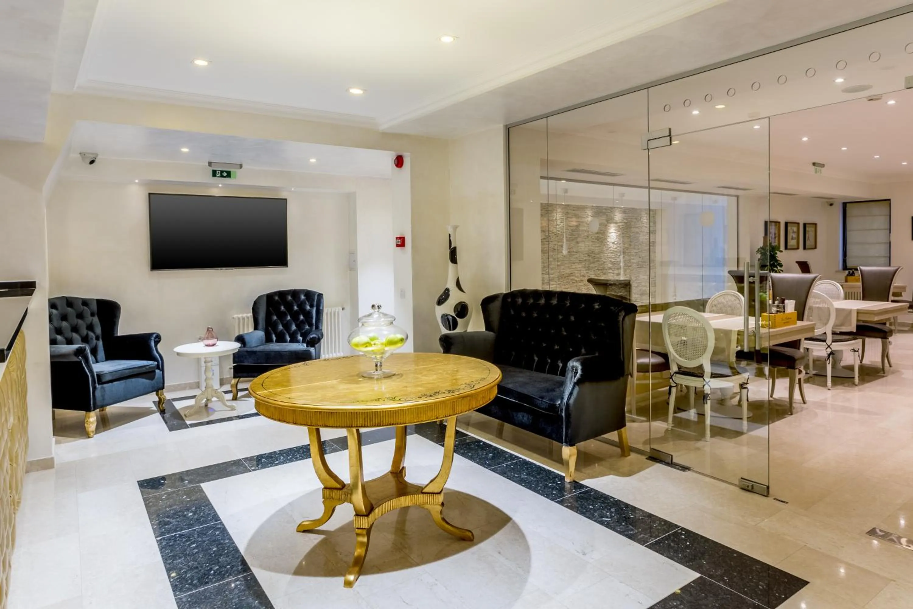 Lobby or reception in Old Town Boutique Hotel