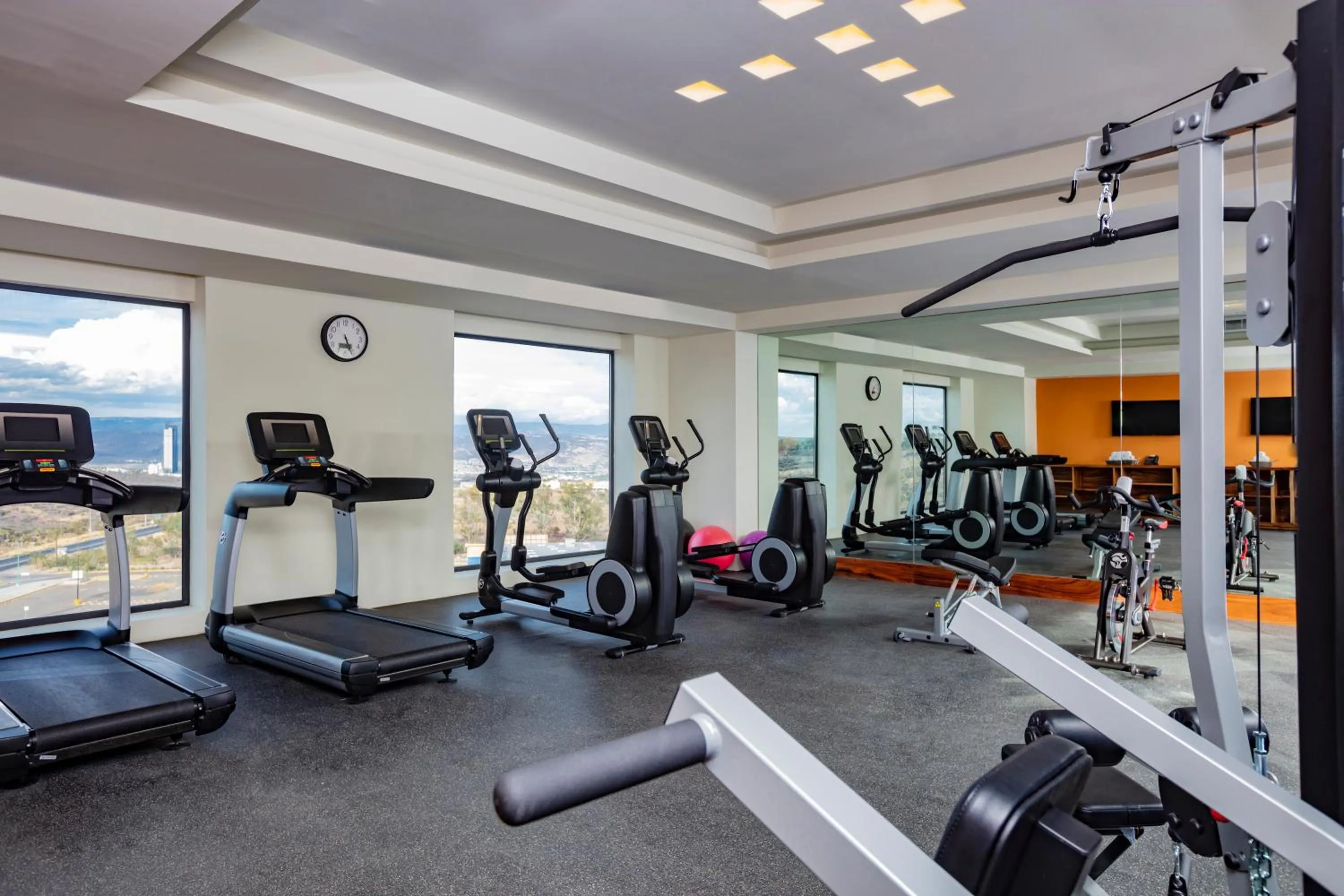 Fitness centre/facilities in Hyatt Centric Campestre Leon