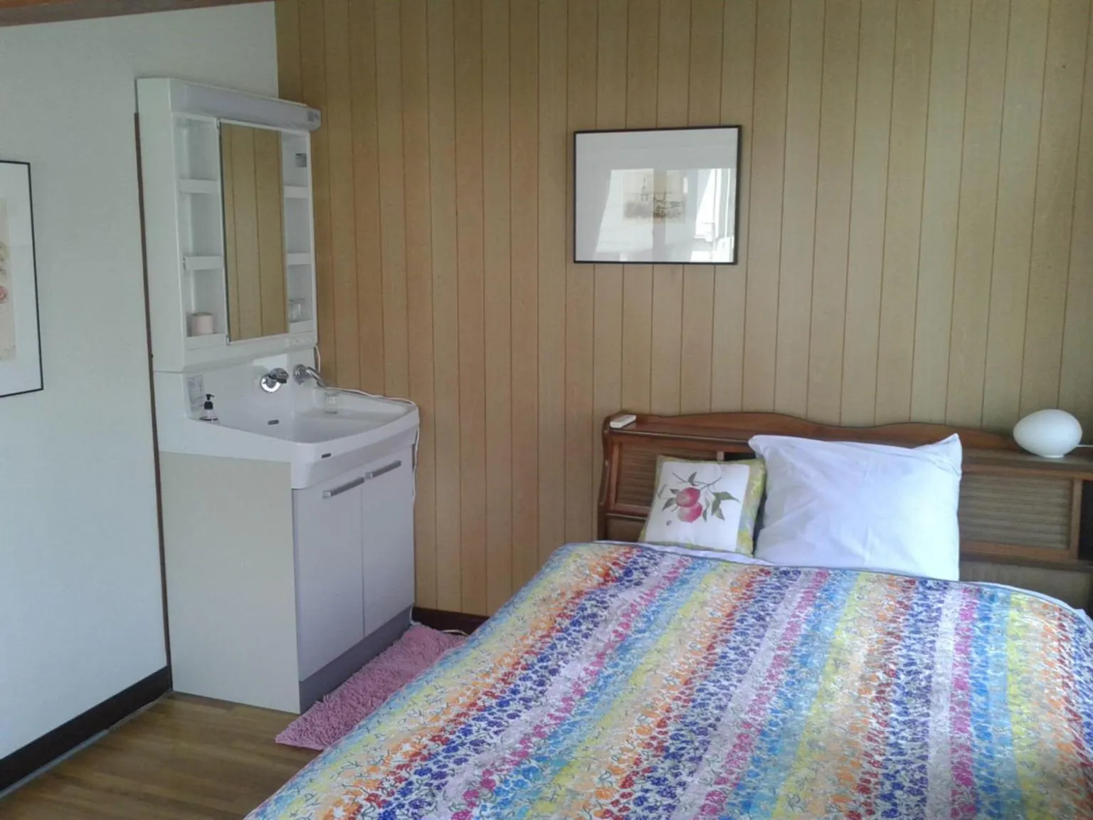 Photo of the whole room, Bed in Hitoyoshi Morinohall Ladies in - Female Only