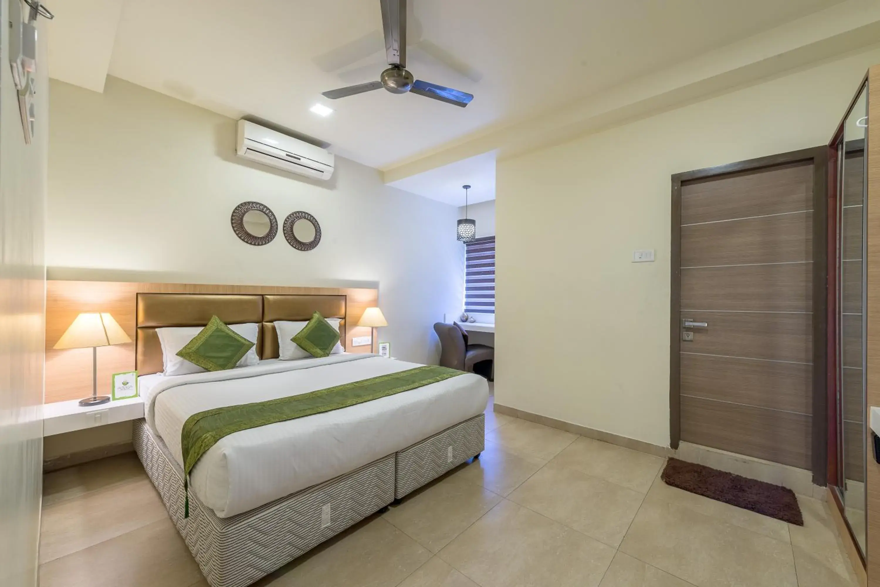 Deluxe Double Room - single occupancy in Treebo Nestlay Airport Alandur Deluxe Double Room - single occupancy in Treebo Nestlay Airport Alandur