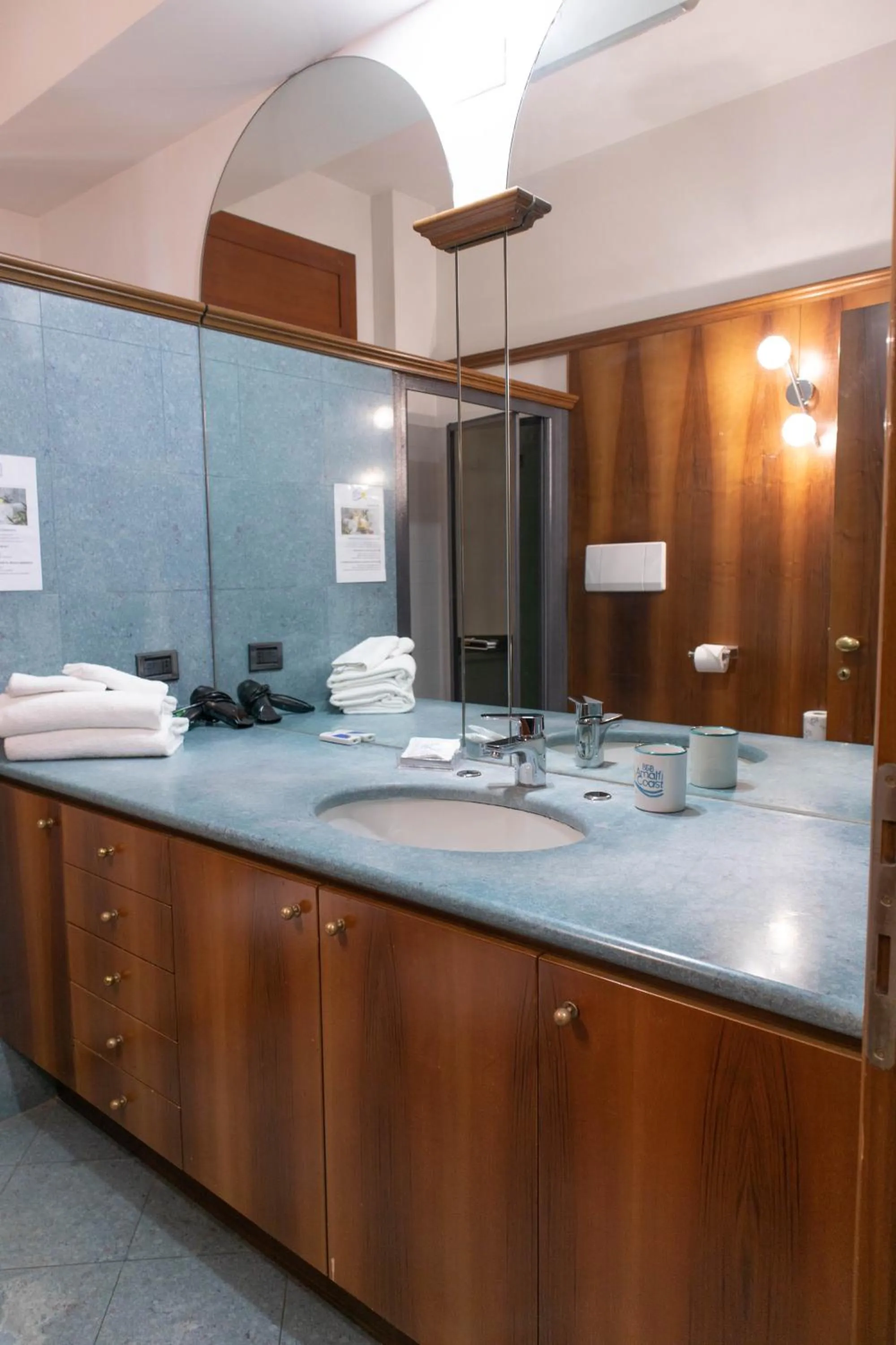 Bathroom in B&B Amalfi Coast Salerno