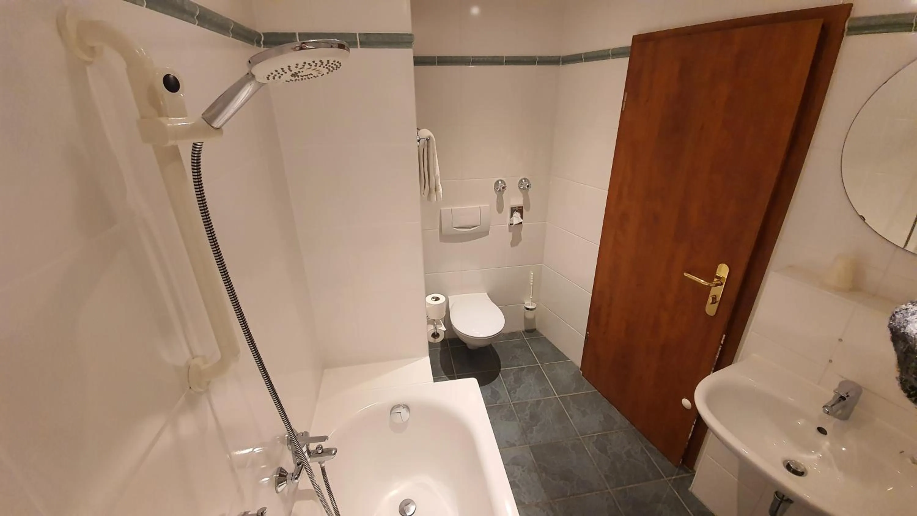 Bathroom in Hotel Der Tannenbaum