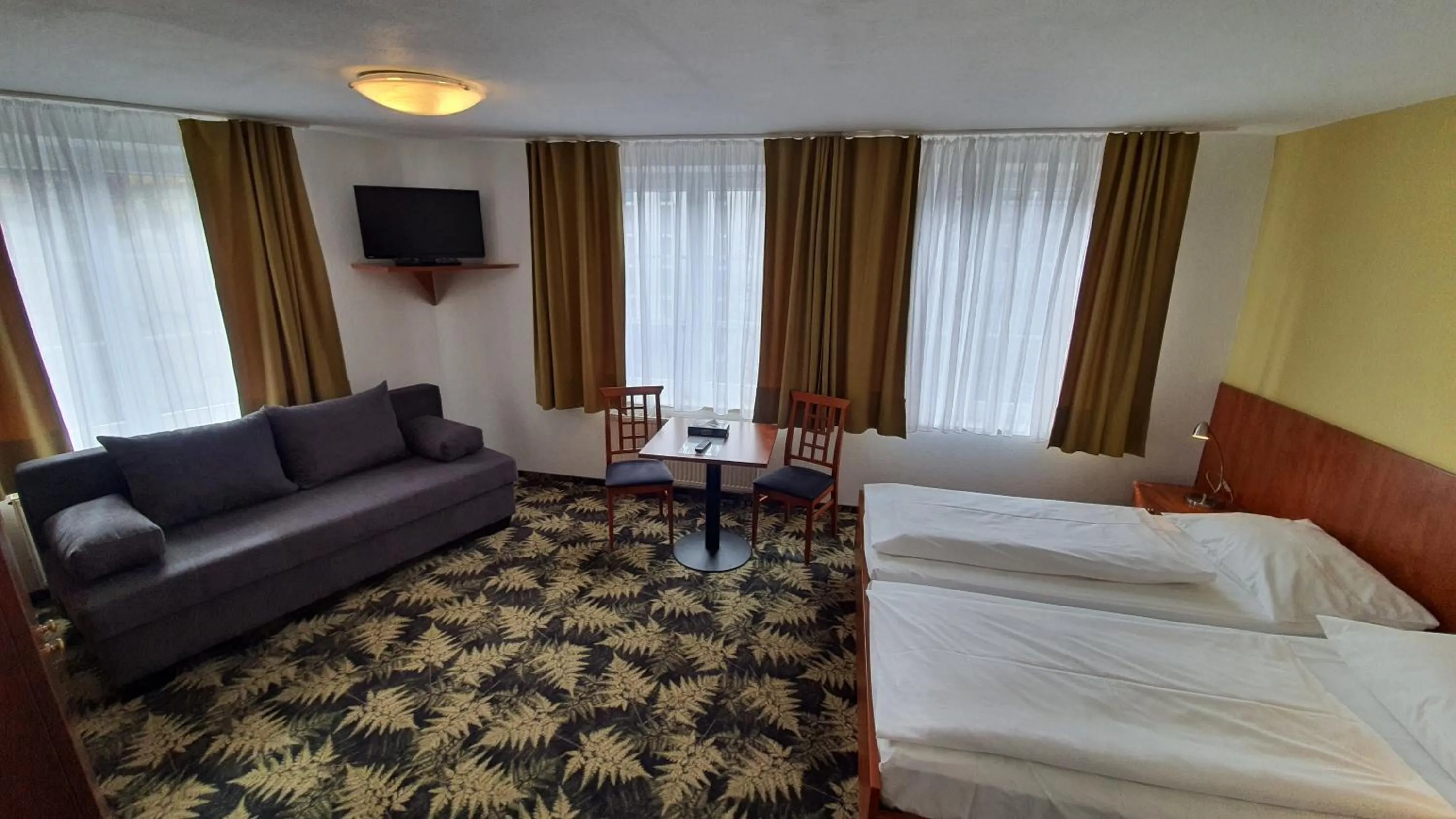 Bed in Hotel Der Tannenbaum