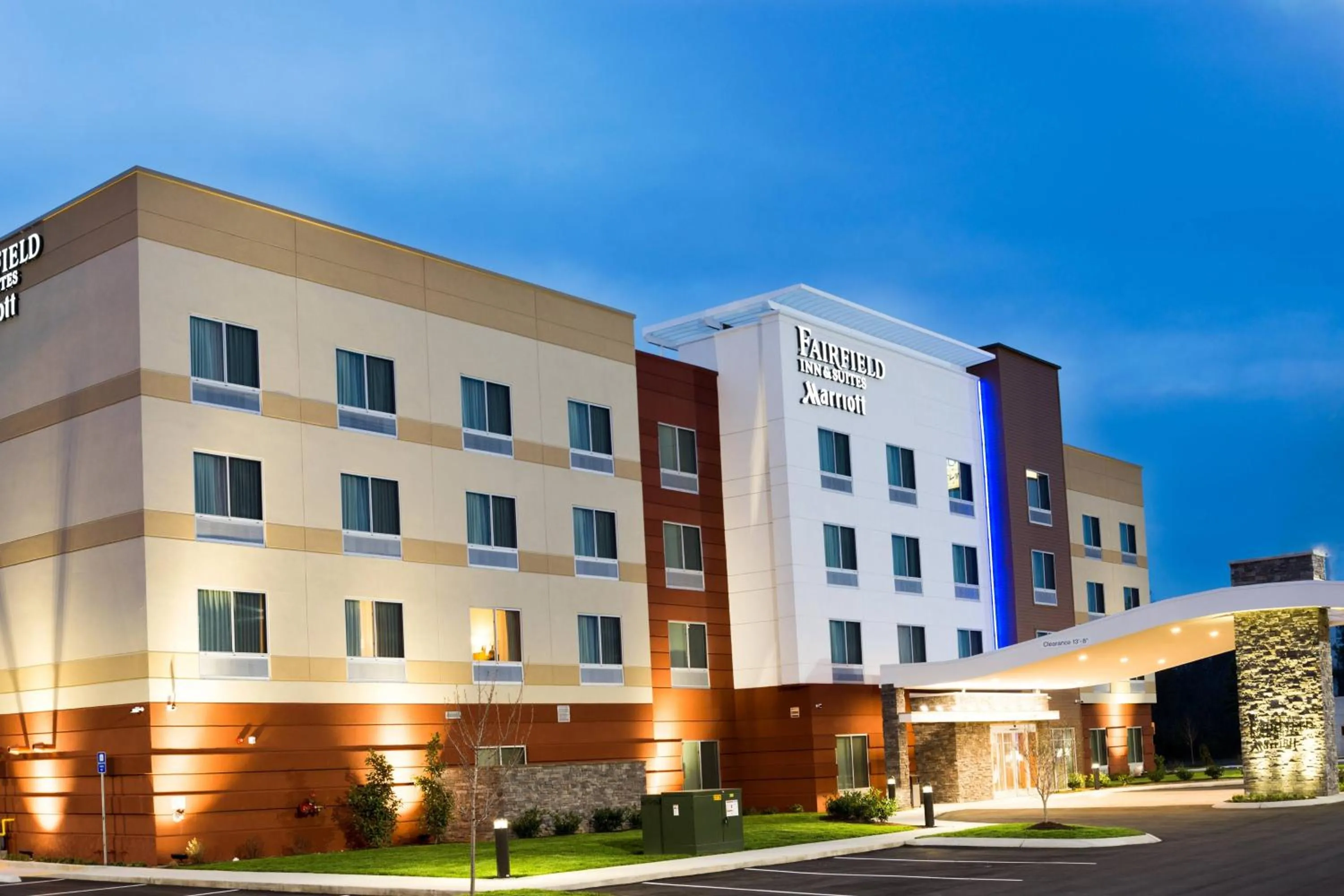 Property building in Fairfield Inn & Suites by Marriott Dickson