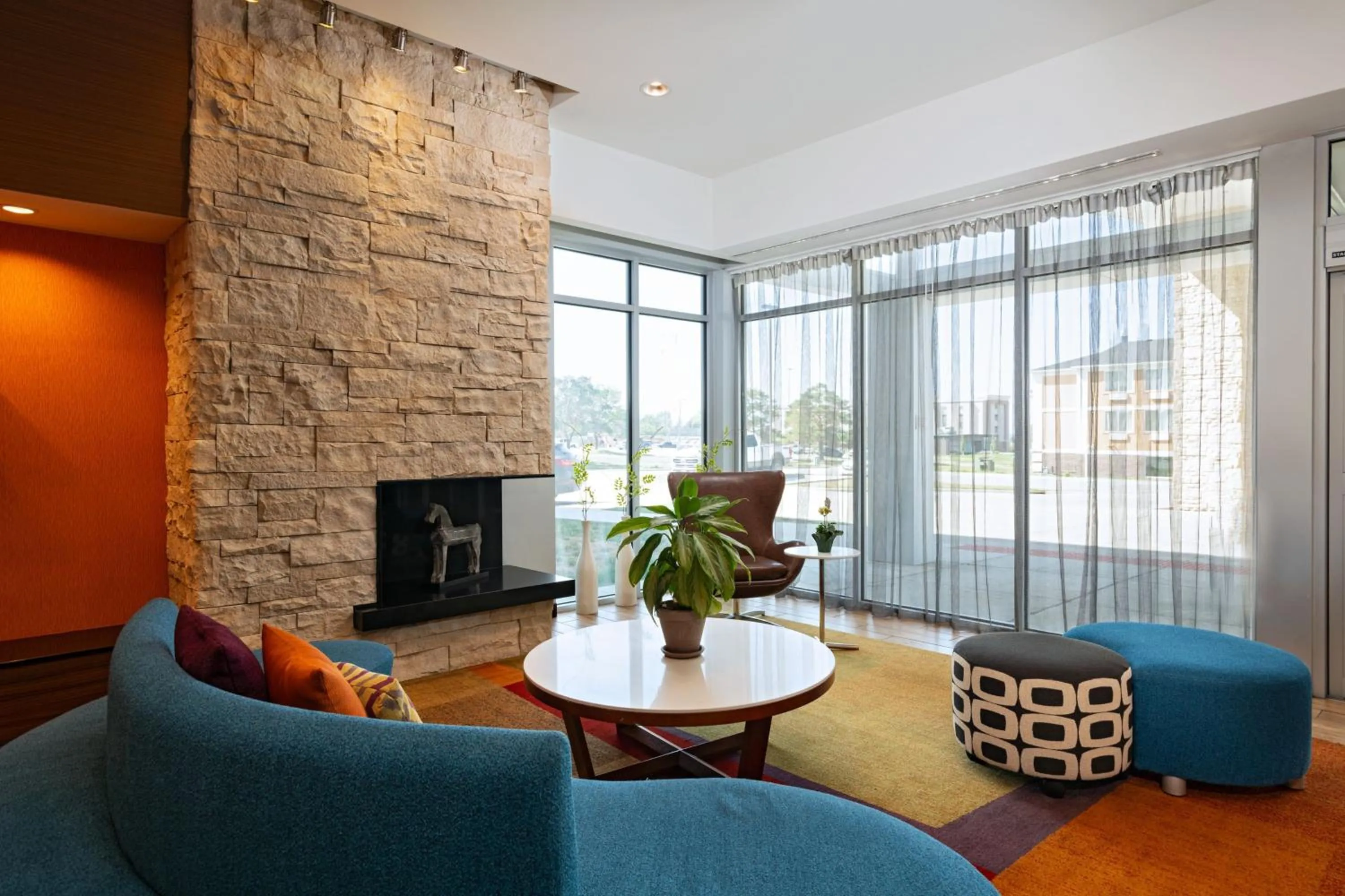 Lobby or reception in Fairfield Inn & Suites by Marriott Lincoln Airport