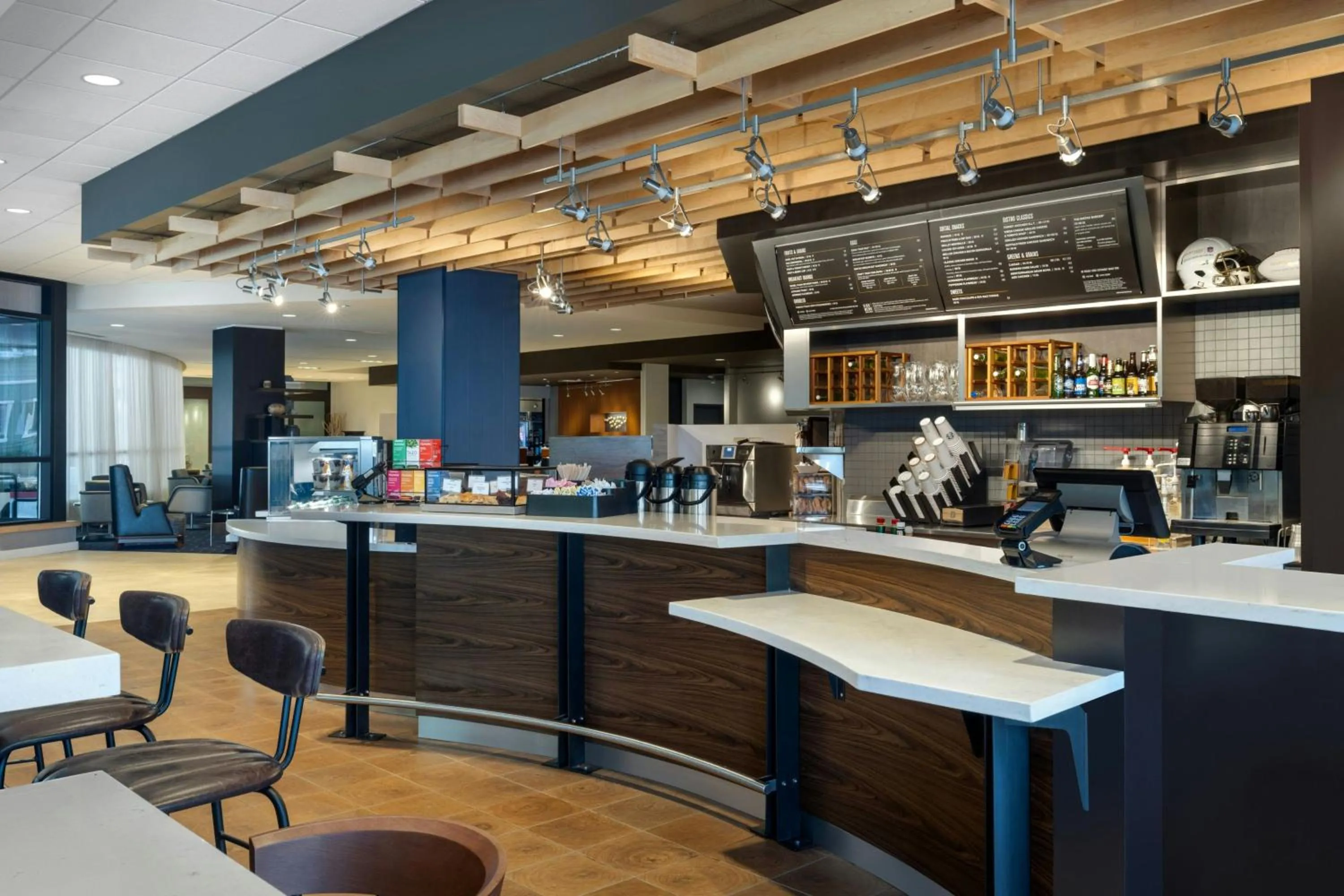 Restaurant/places to eat in Courtyard by Marriott Redwood City