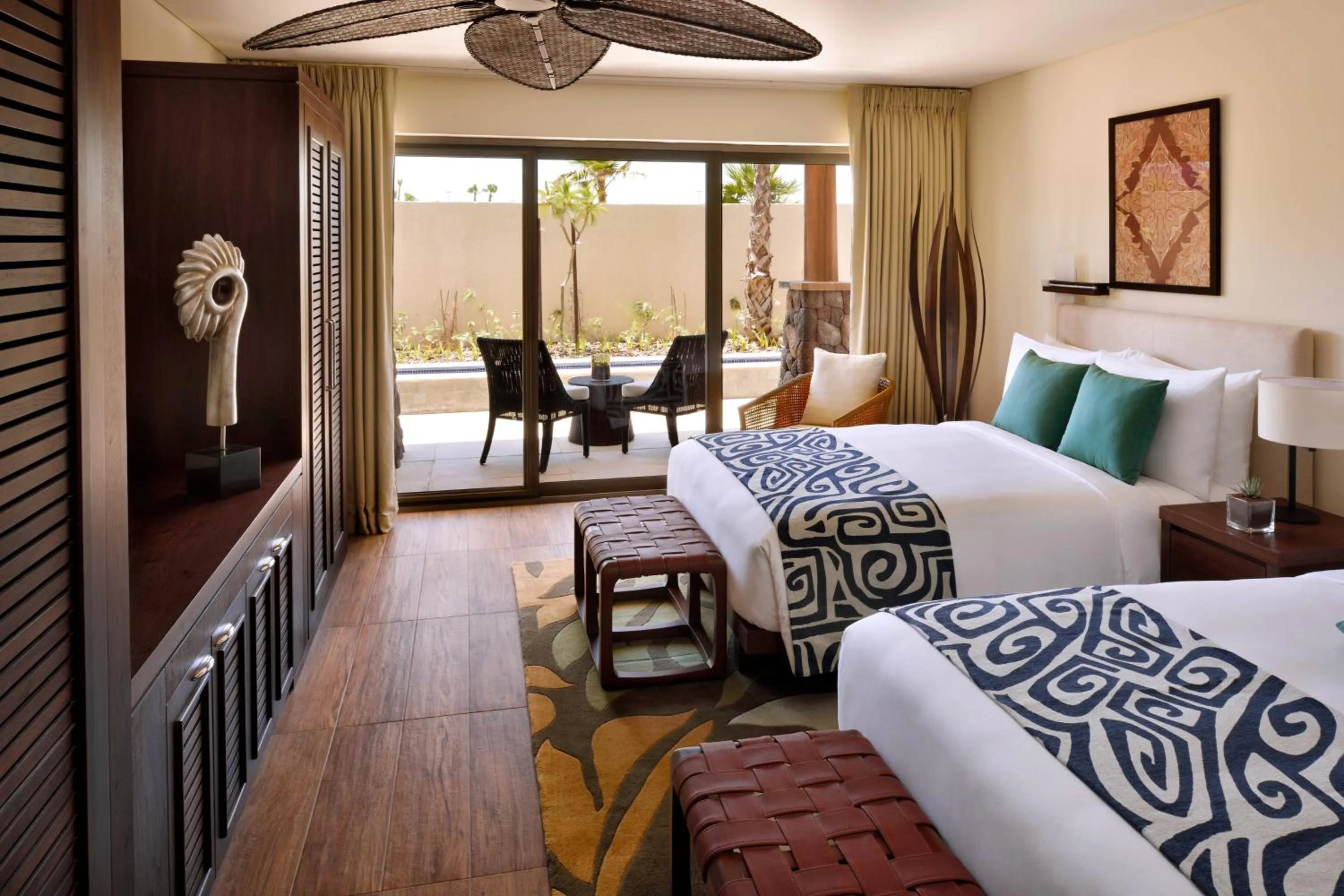 Other, Bed in Lapita, Dubai Parks and Resorts, Autograph Collection