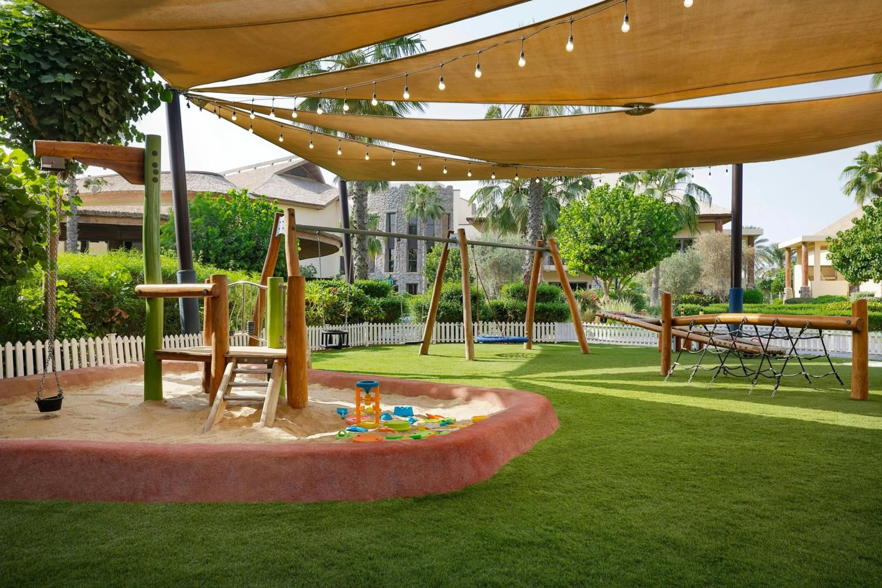 Other in Lapita, Dubai Parks and Resorts, Autograph Collection