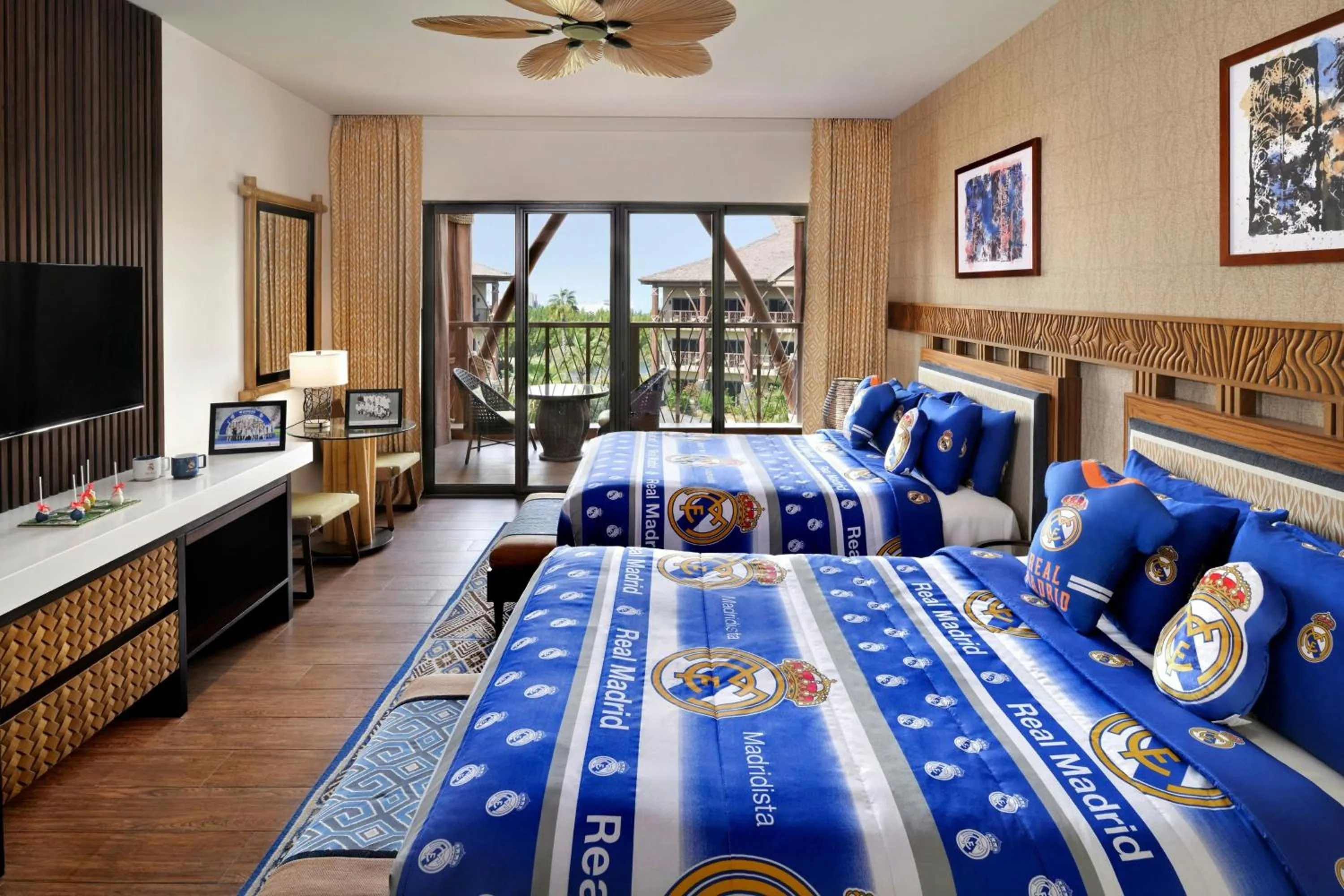 Photo of the whole room, Bed in Lapita, Dubai Parks and Resorts, Autograph Collection