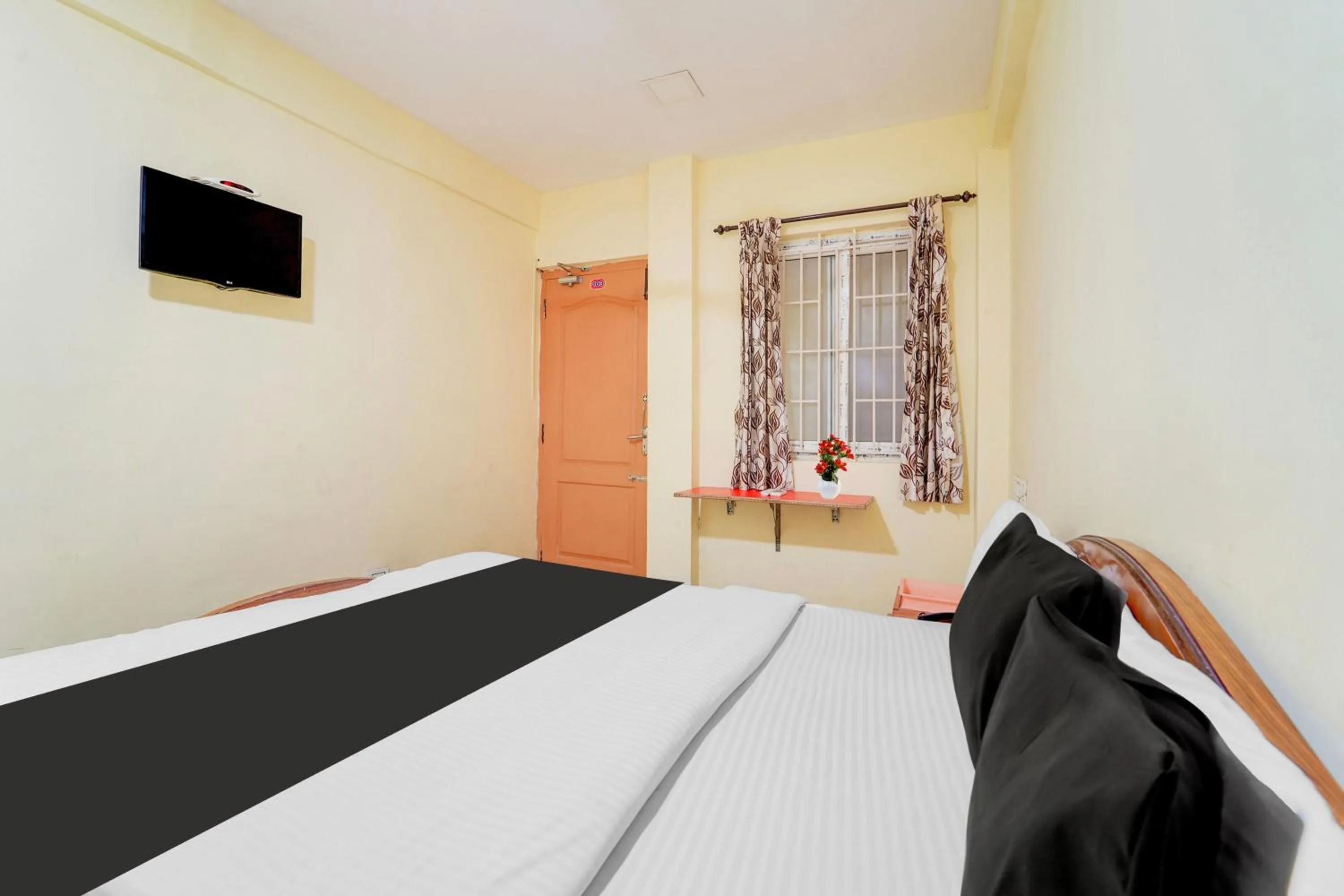 Bedroom in Super Hotel O Airport Road Coimbatore