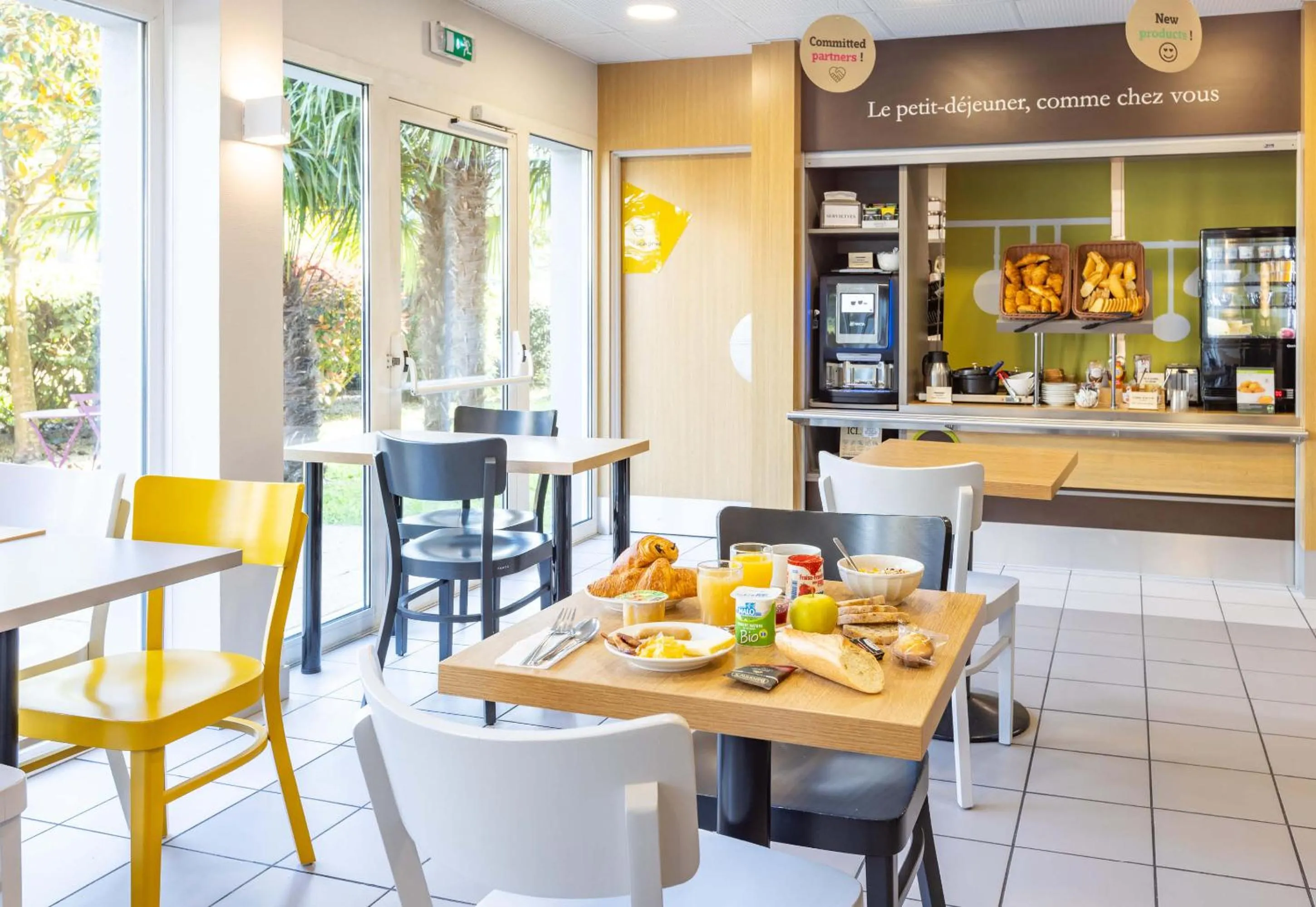 Restaurant/places to eat in B&B HOTEL Rennes Ouest Villejean