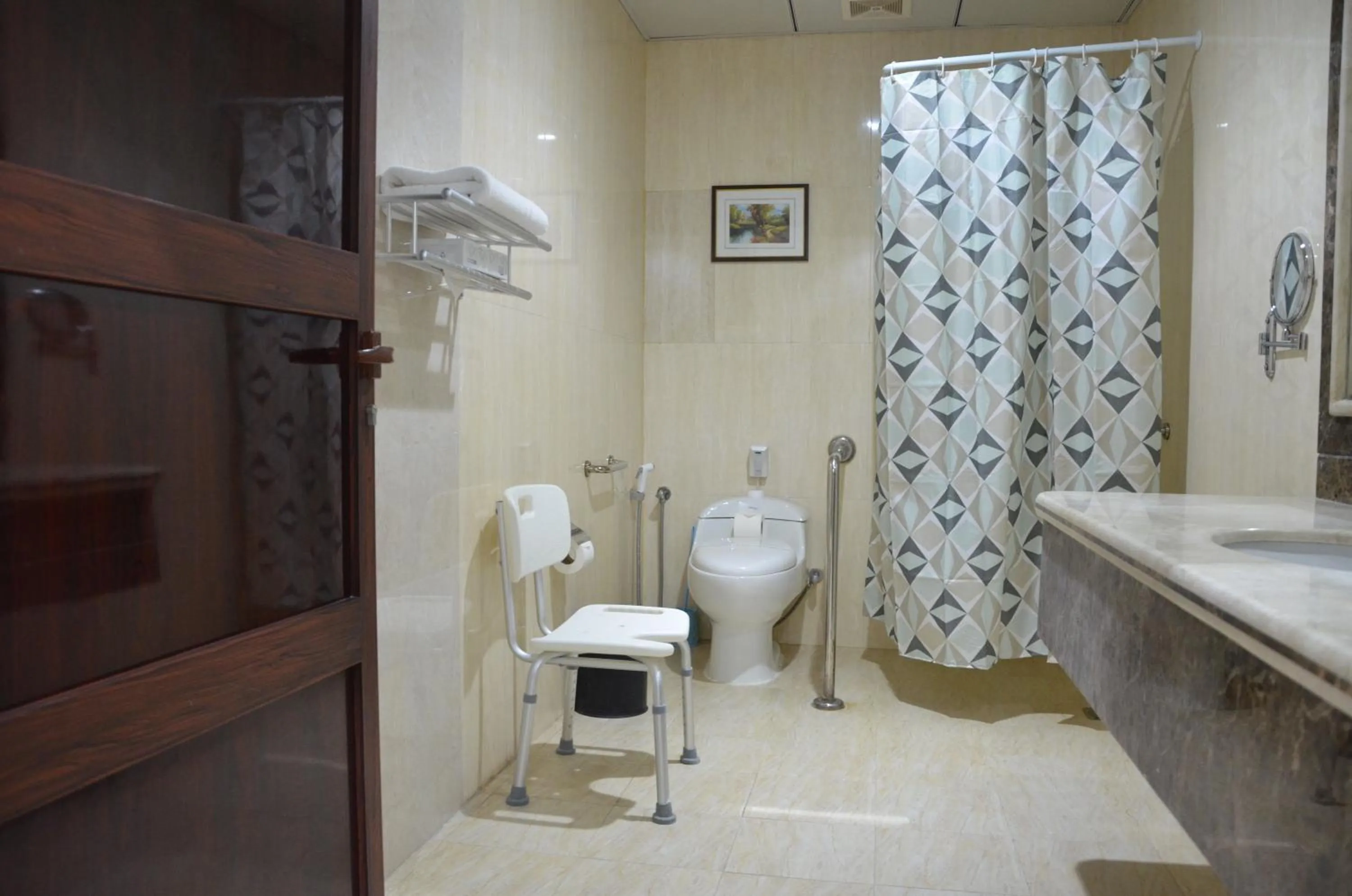Facility for disabled guests in Jubail Inn