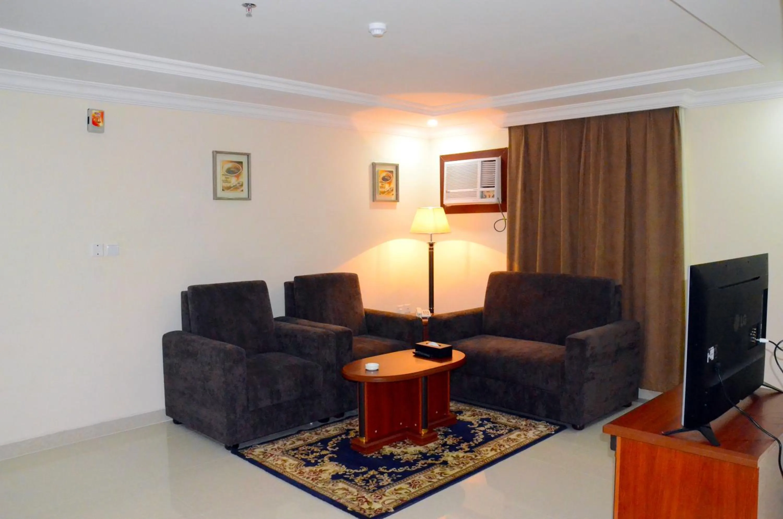 Living room in Jubail Inn