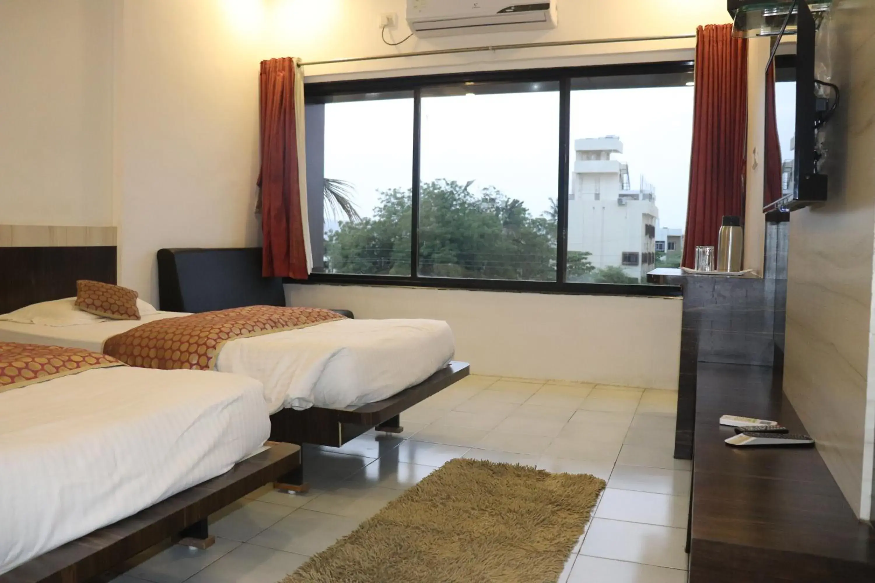 Superior Double Room in Hotel Raj Superior Double Room in Hotel Raj