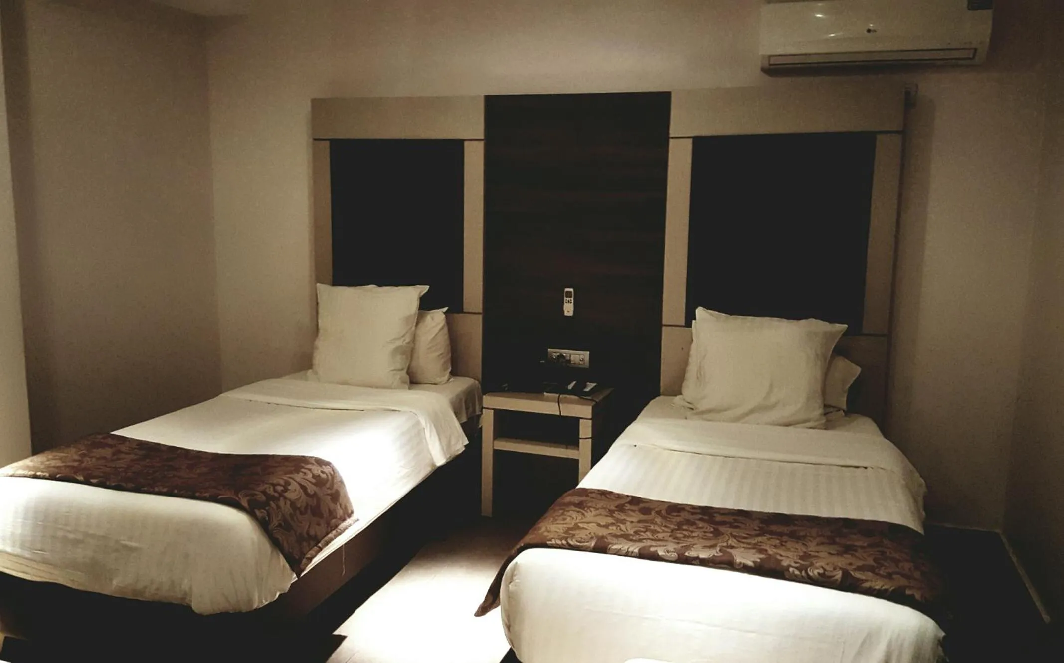 Bed in Grand Hotel Central Conakry