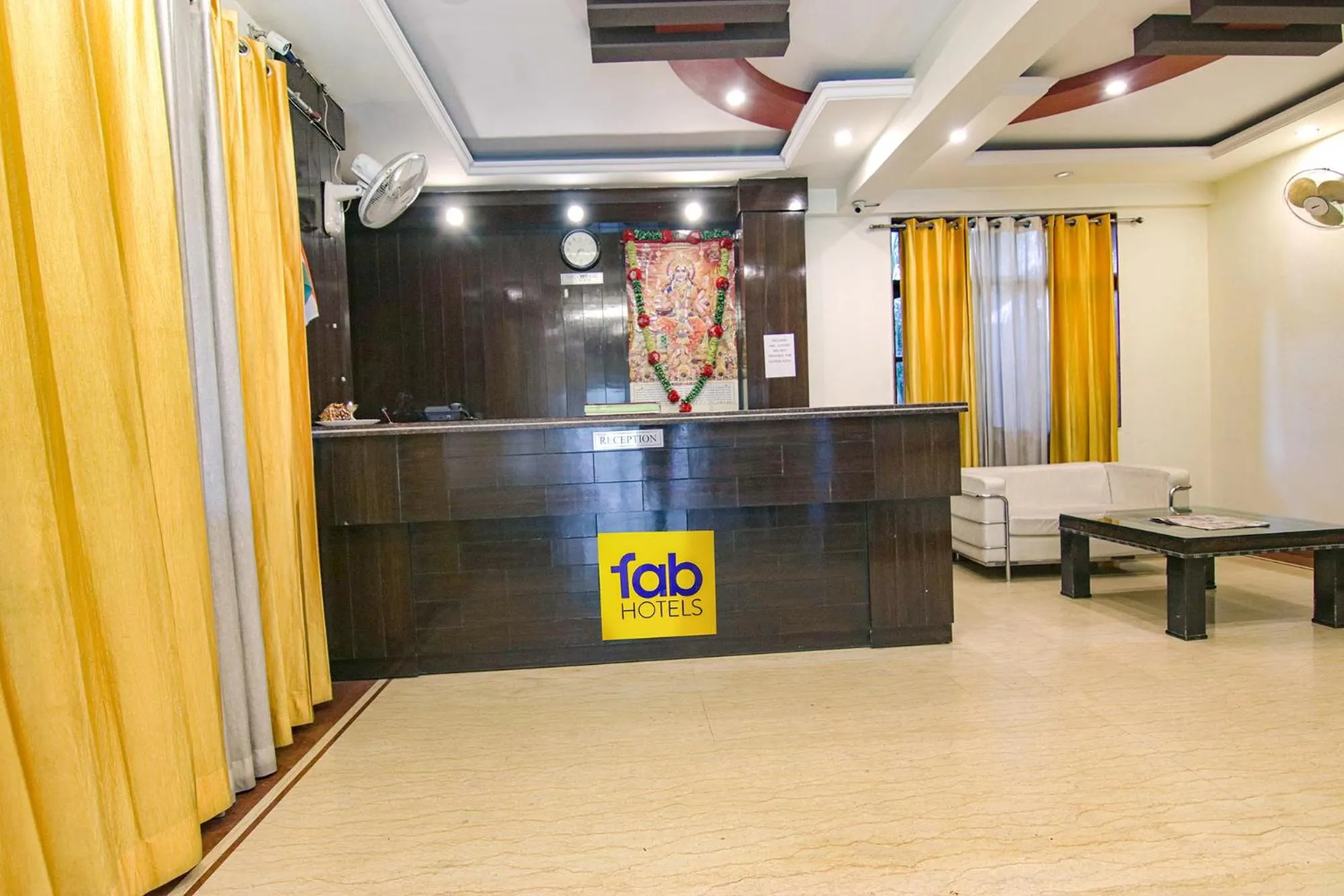 Lobby or reception in FabHotel City Palace