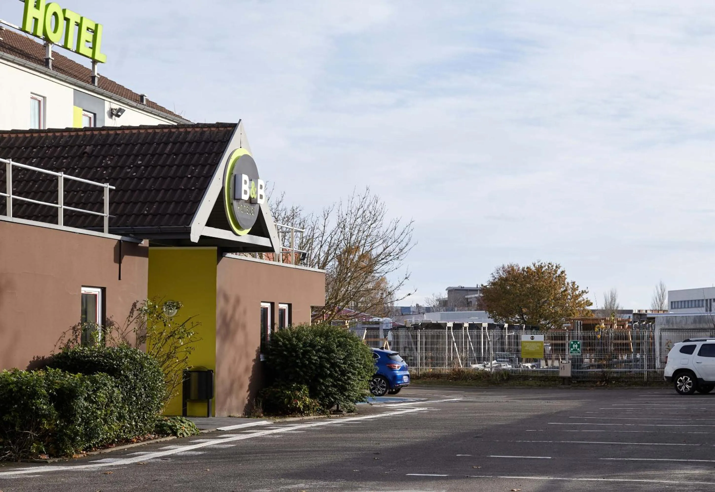 Property building in B&B HOTEL Maurepas