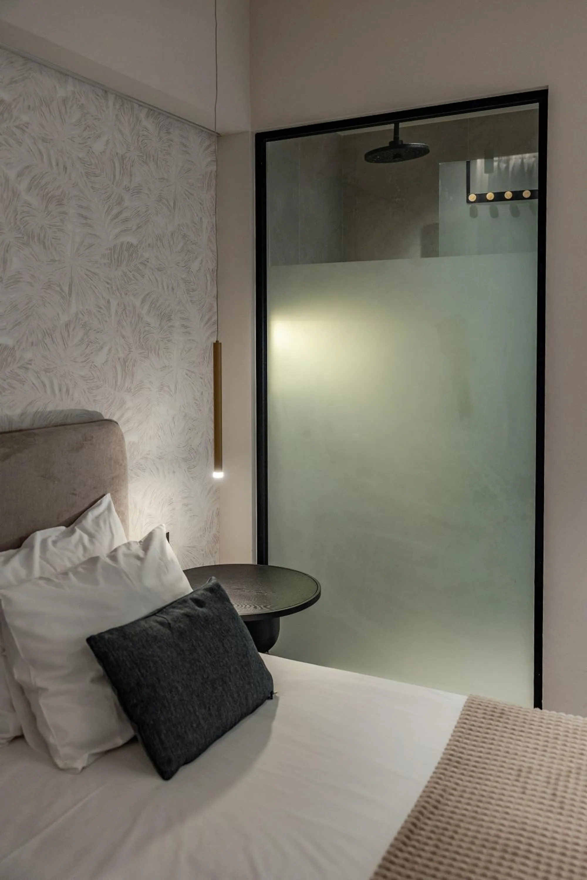 Bed in Stelios Gardens