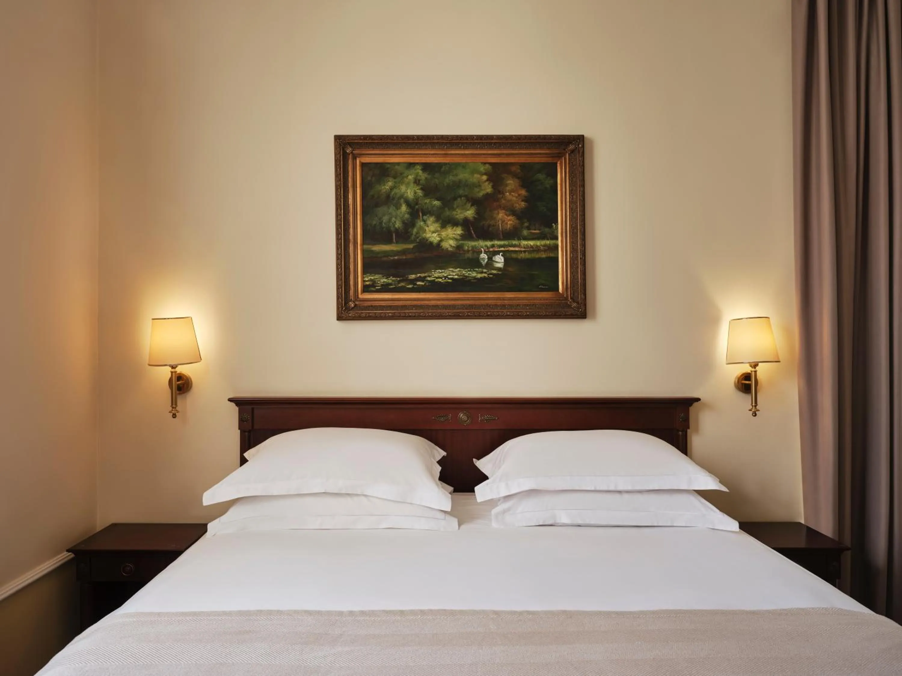 Bed in Amadria Park Hotel Agava