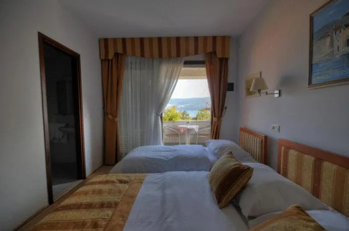 Bed in Hotel Trogirski Dvori