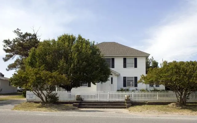 Facade/entrance in Outer Banks Motel
