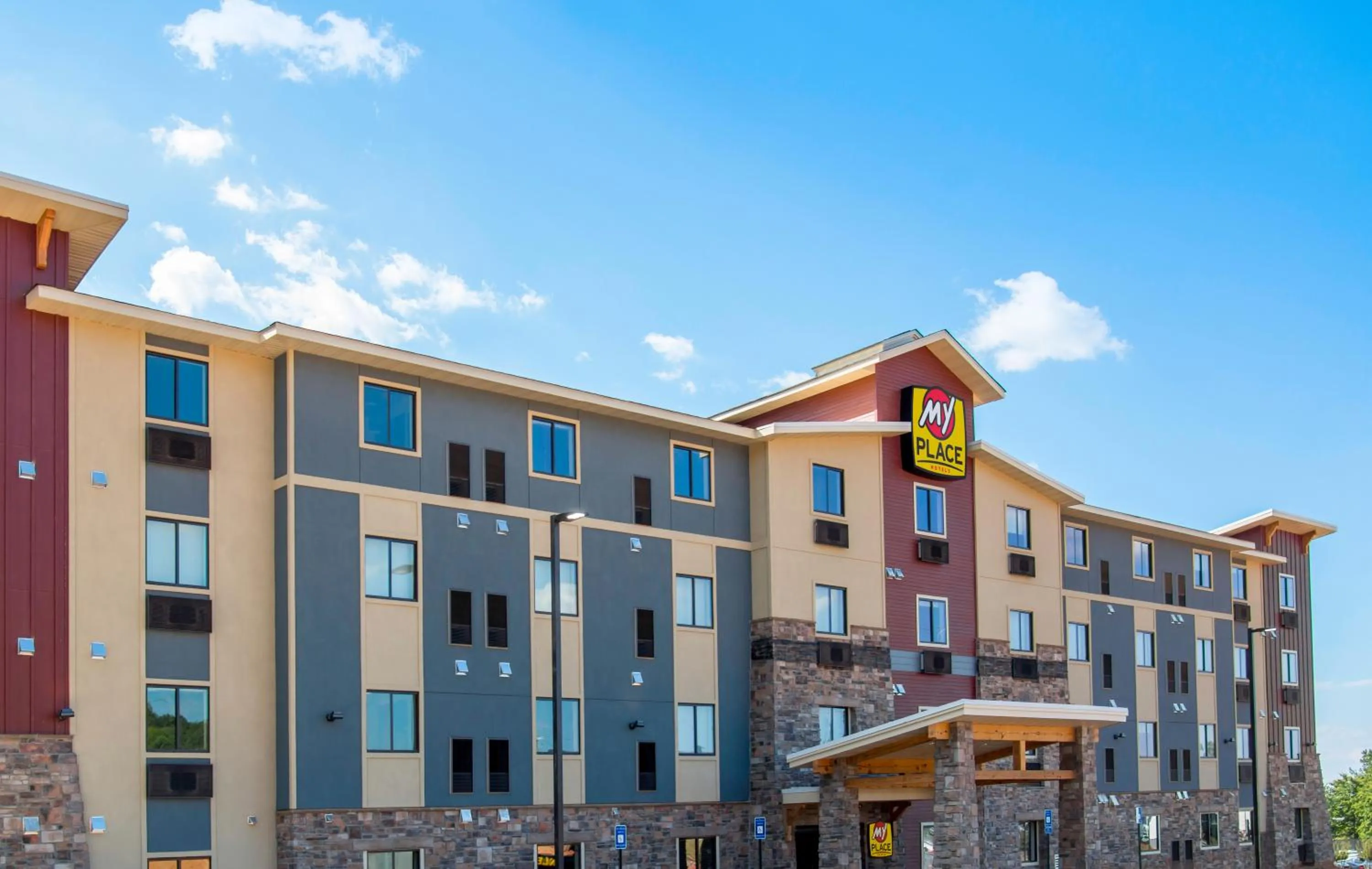 Property building in My Place Hotel - Atlanta West I-20/Lithia Springs, GA