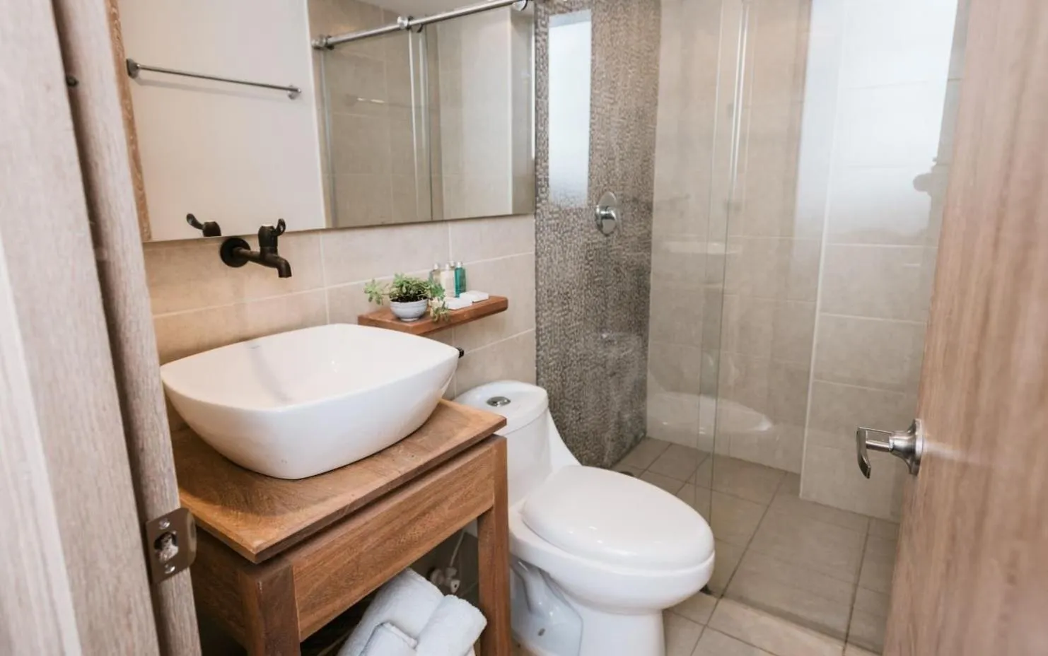 Bathroom in Soy Local Provenza