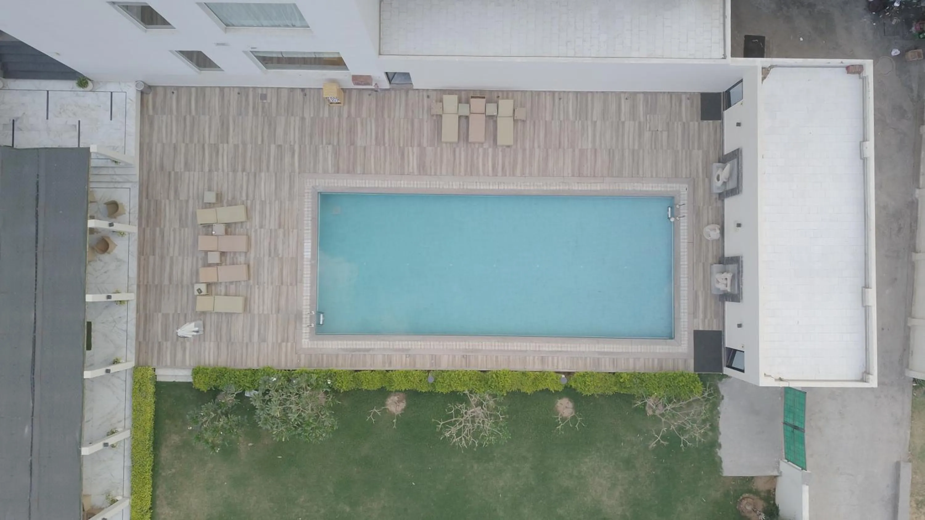 Swimming pool in Brahma Horizon Hotel & Spa - Pushkar