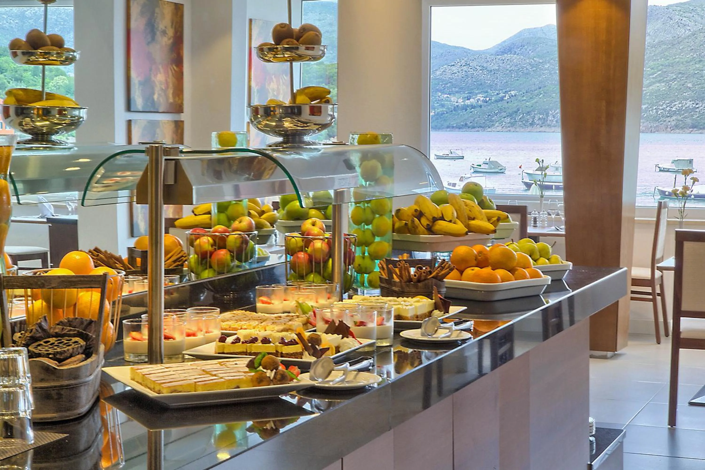 Breakfast in TUI BLUE Kalamota Island - Adults Only