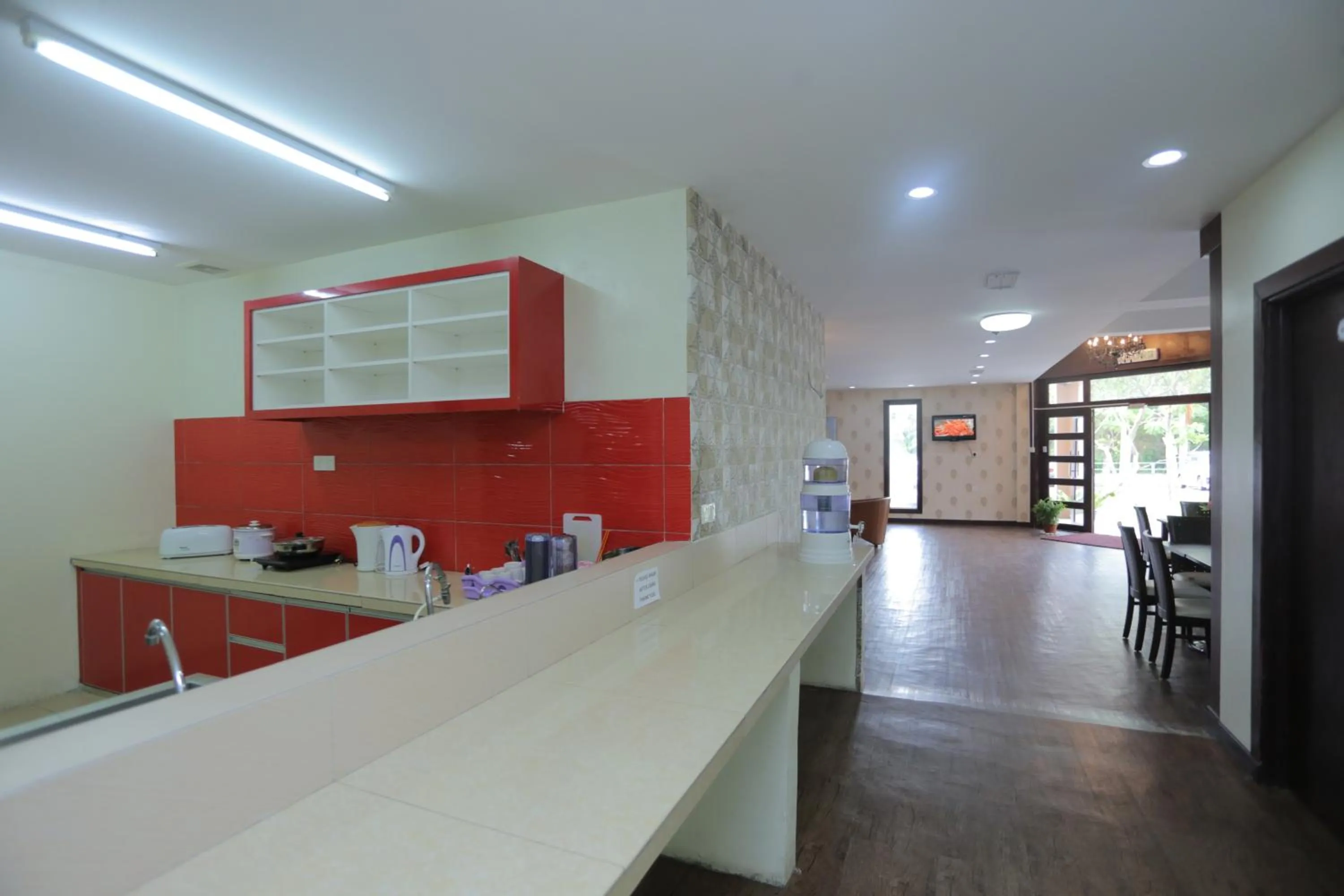 Kitchen or kitchenette in JAM Hotel Kota Warisan Sepang @ ERL Salak Tinggi, KLIA 1-2 & F1
