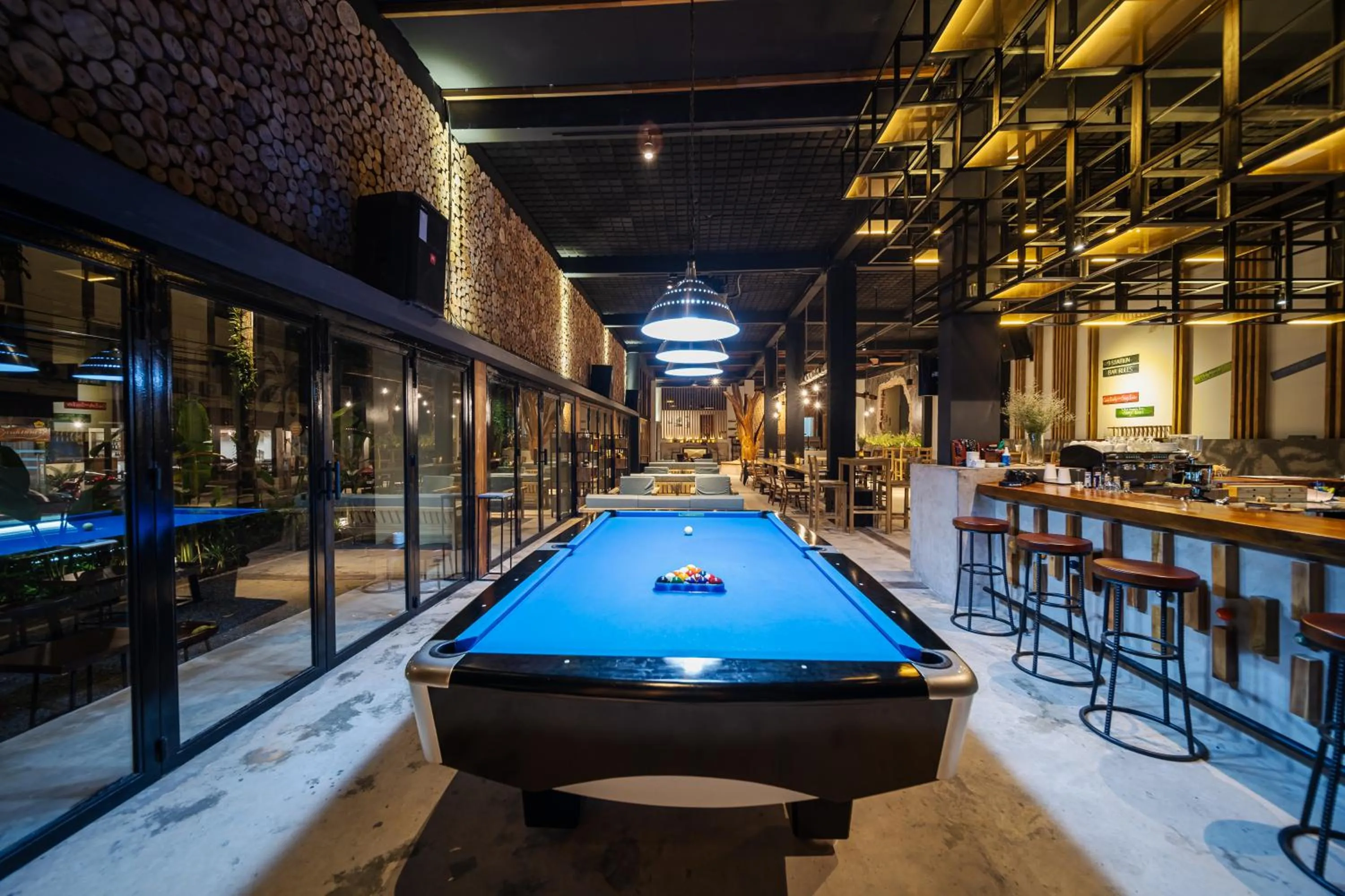 Billiard in 9Station Hostel & Bar Phu Quoc