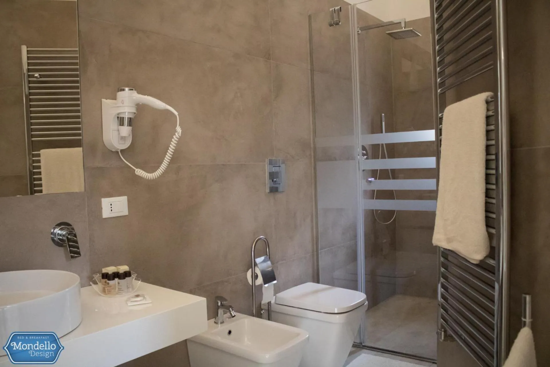 Shower in B&B Mondello Design