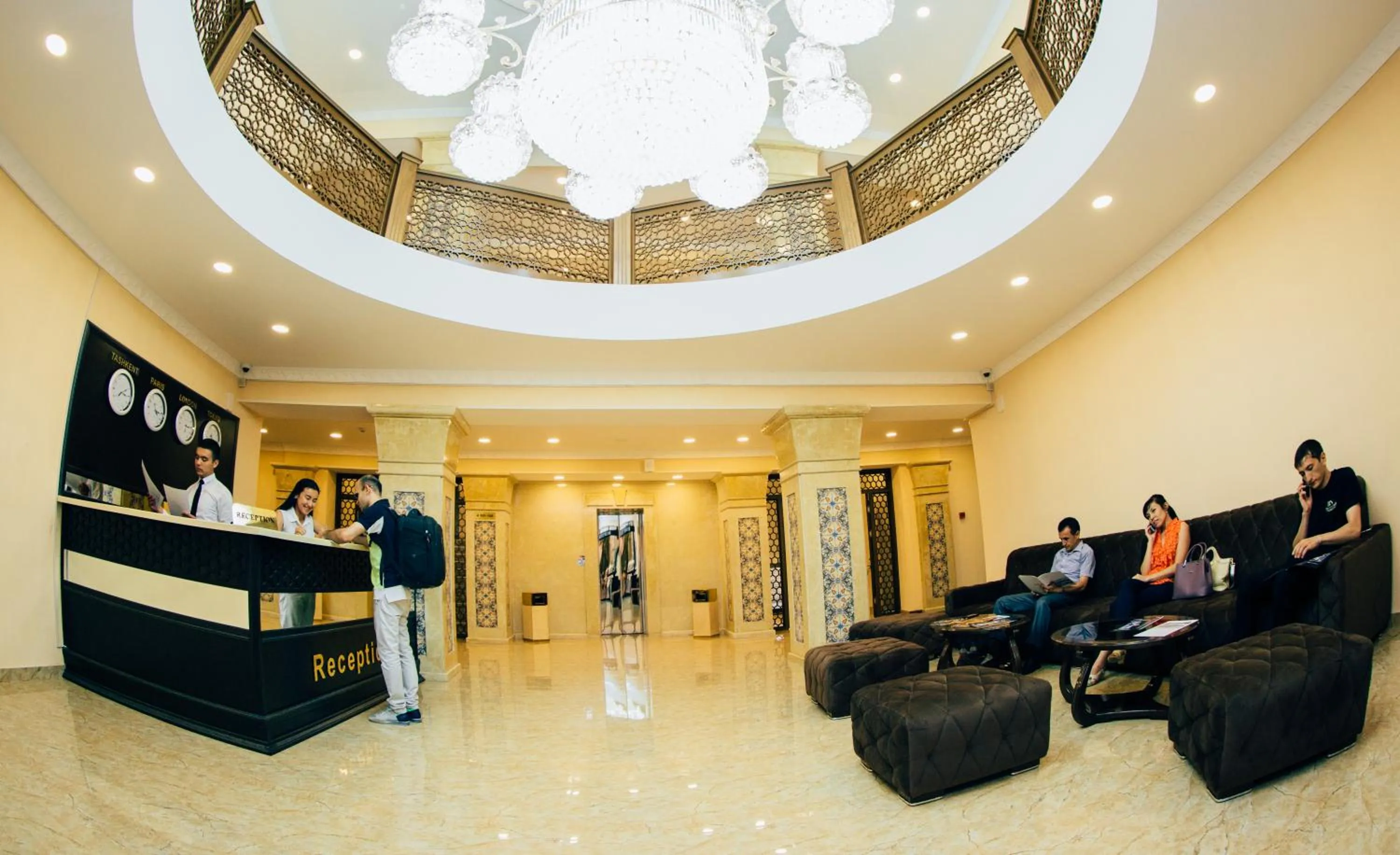 Living room in Hotel Bek Samarkand