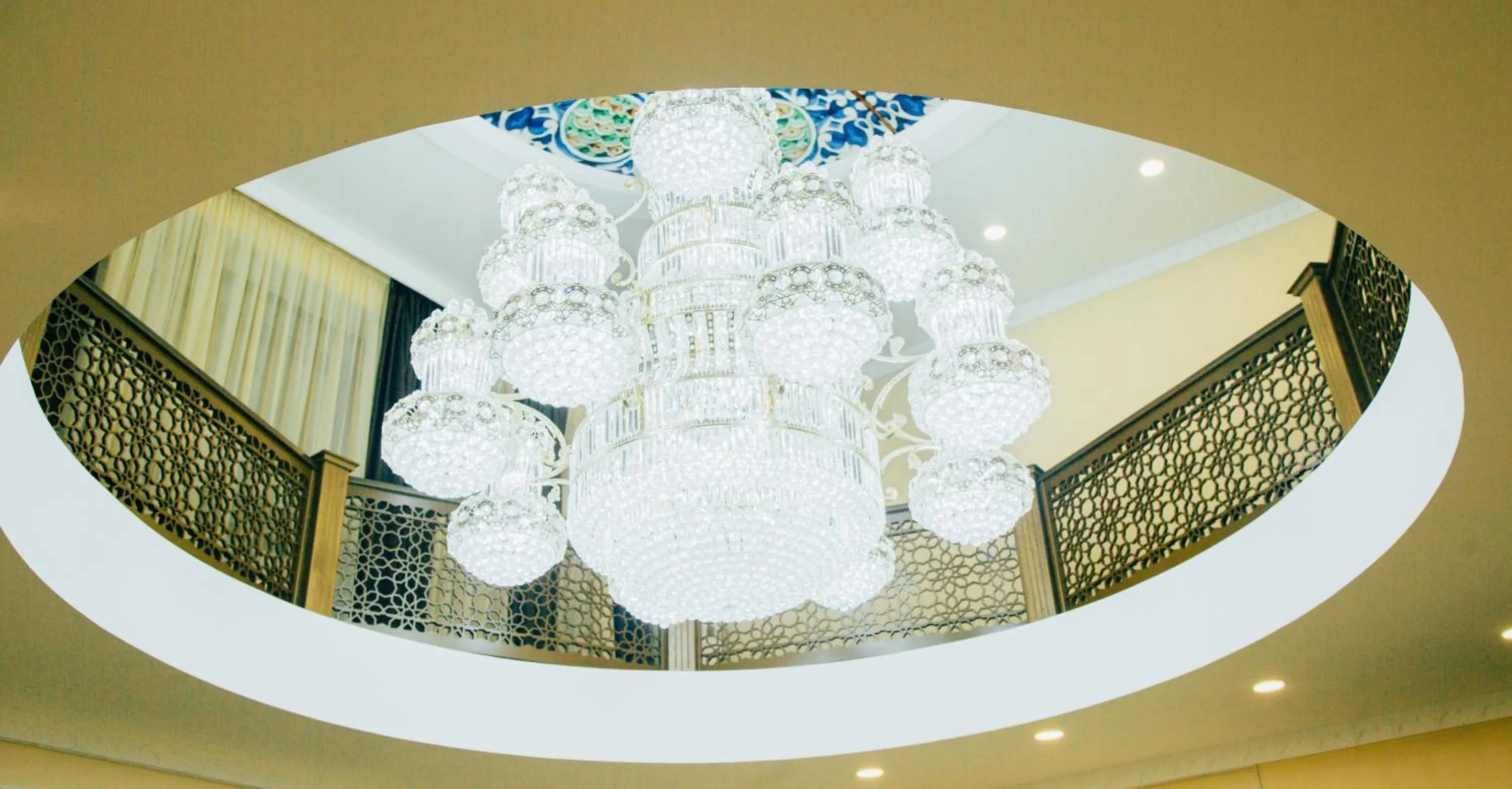 Communal lounge/ TV room in Hotel Bek Samarkand