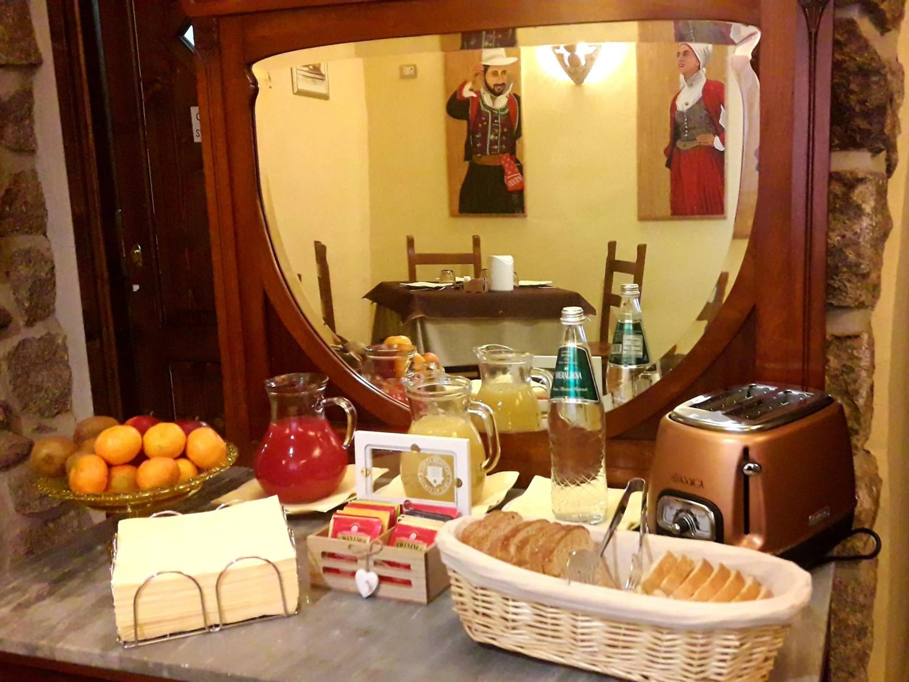 Breakfast in Al Vecchio Corso B&B