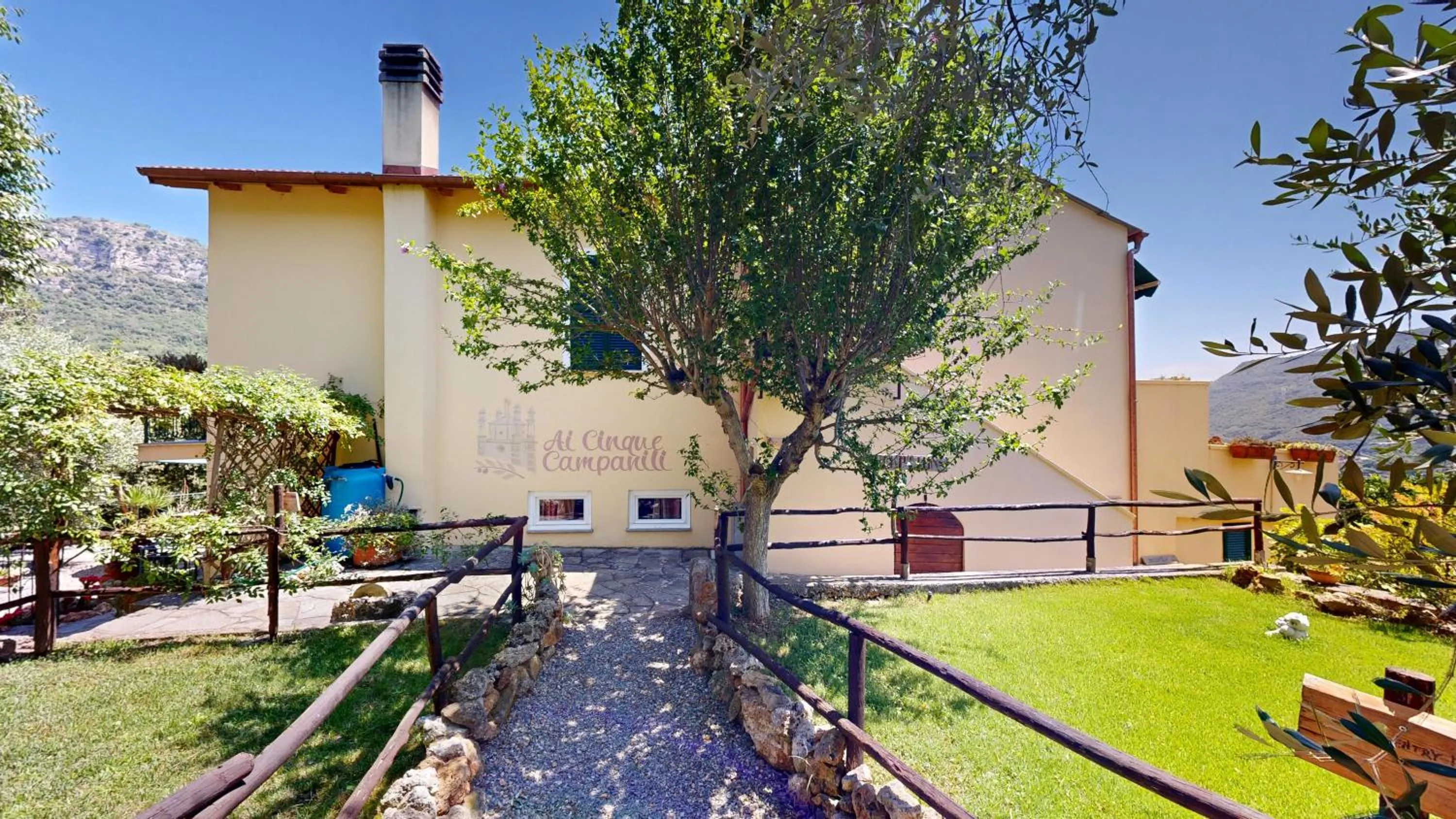 Property building in Ai Cinque Campanili