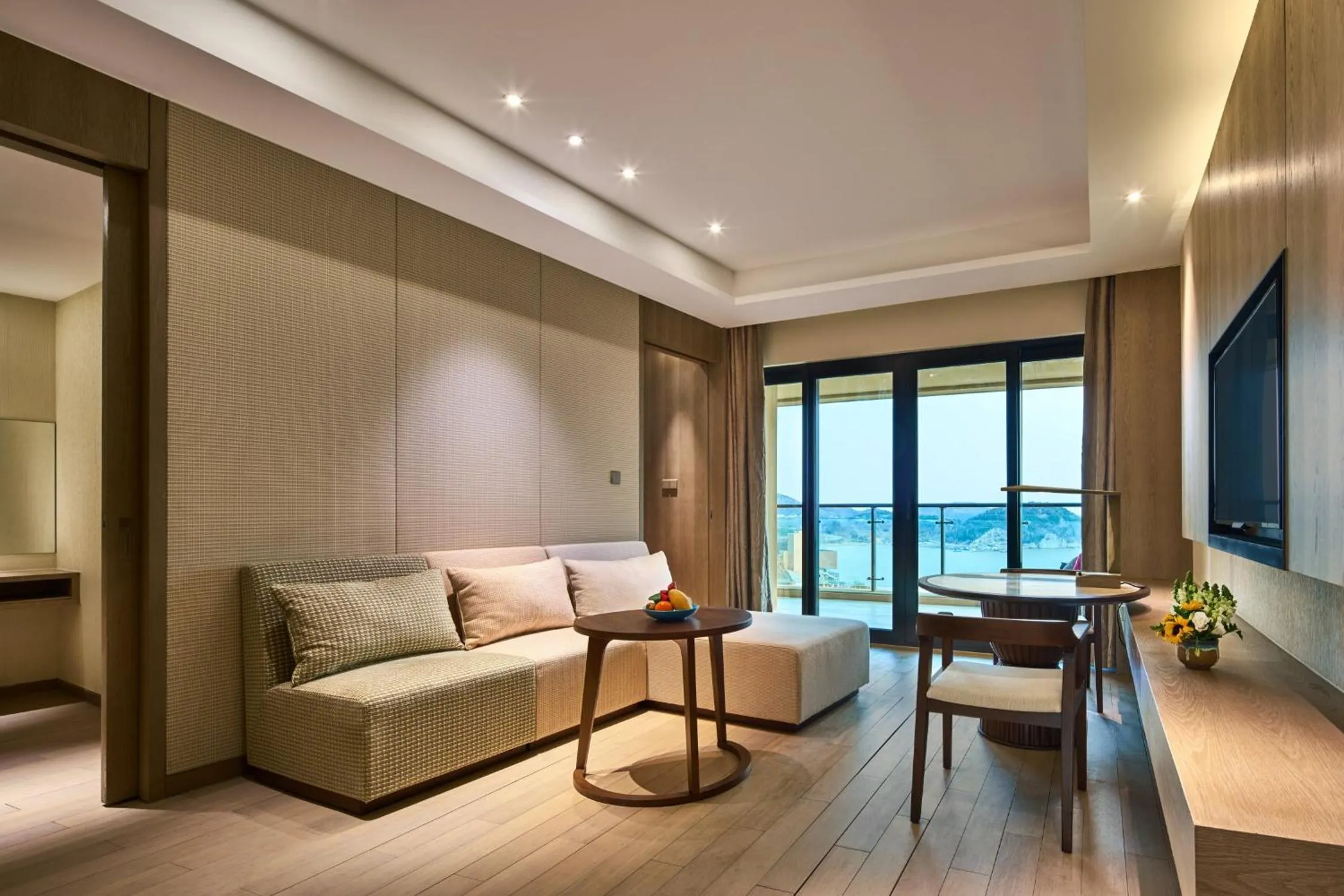 Photo of the whole room in Crowne Plaza Ningbo Xiangshan Sea View by IHG