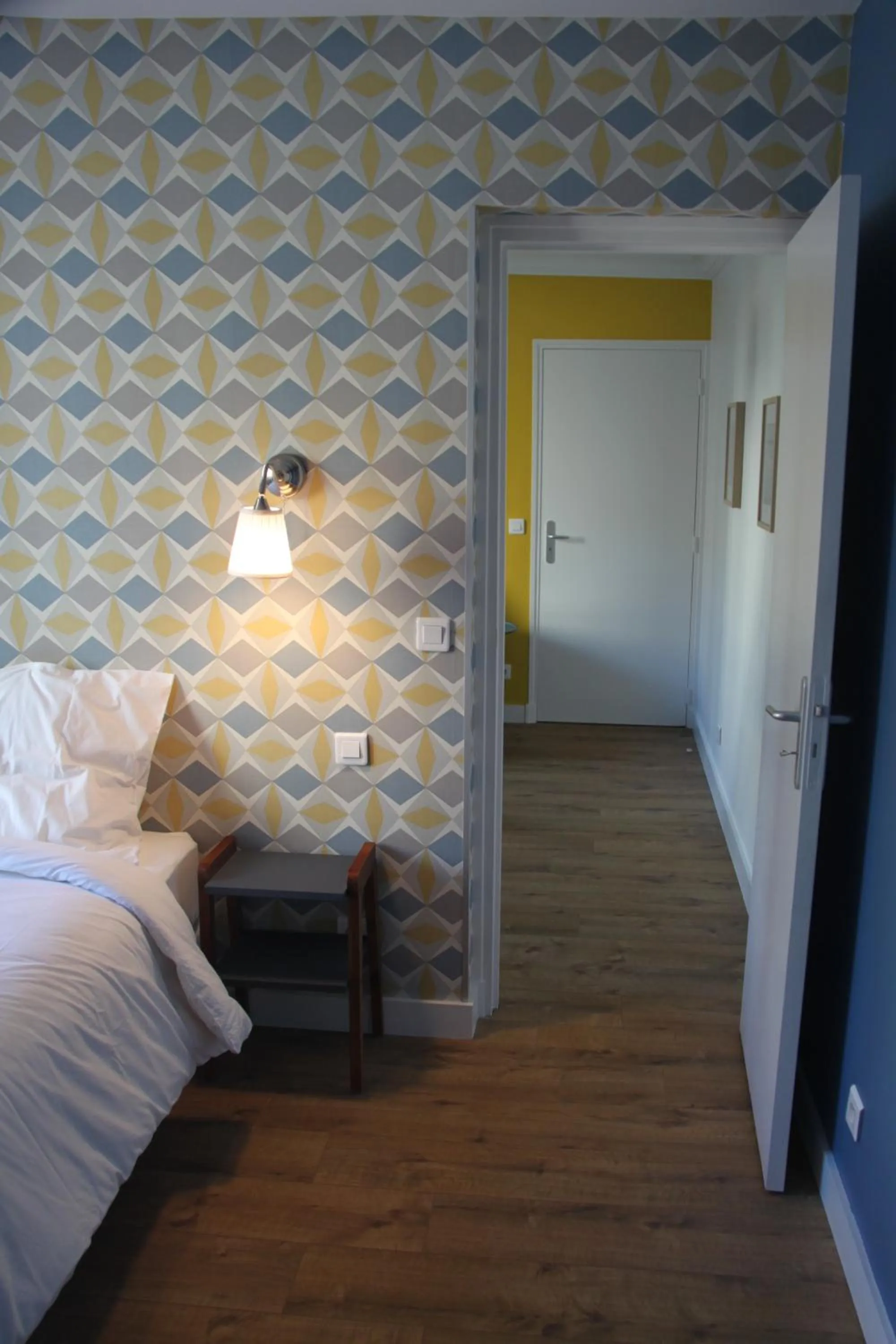 Decorative detail, Bed in Les Toits de Paris