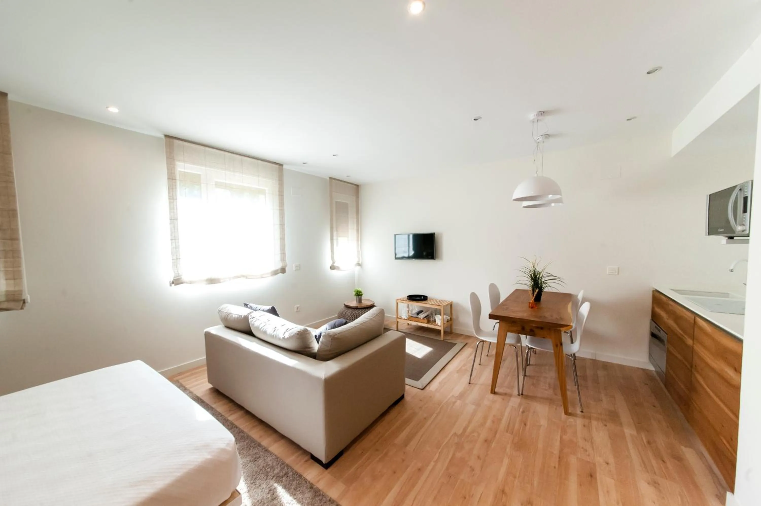 Kitchen or kitchenette, Bed in El Mirador Del Alcazar